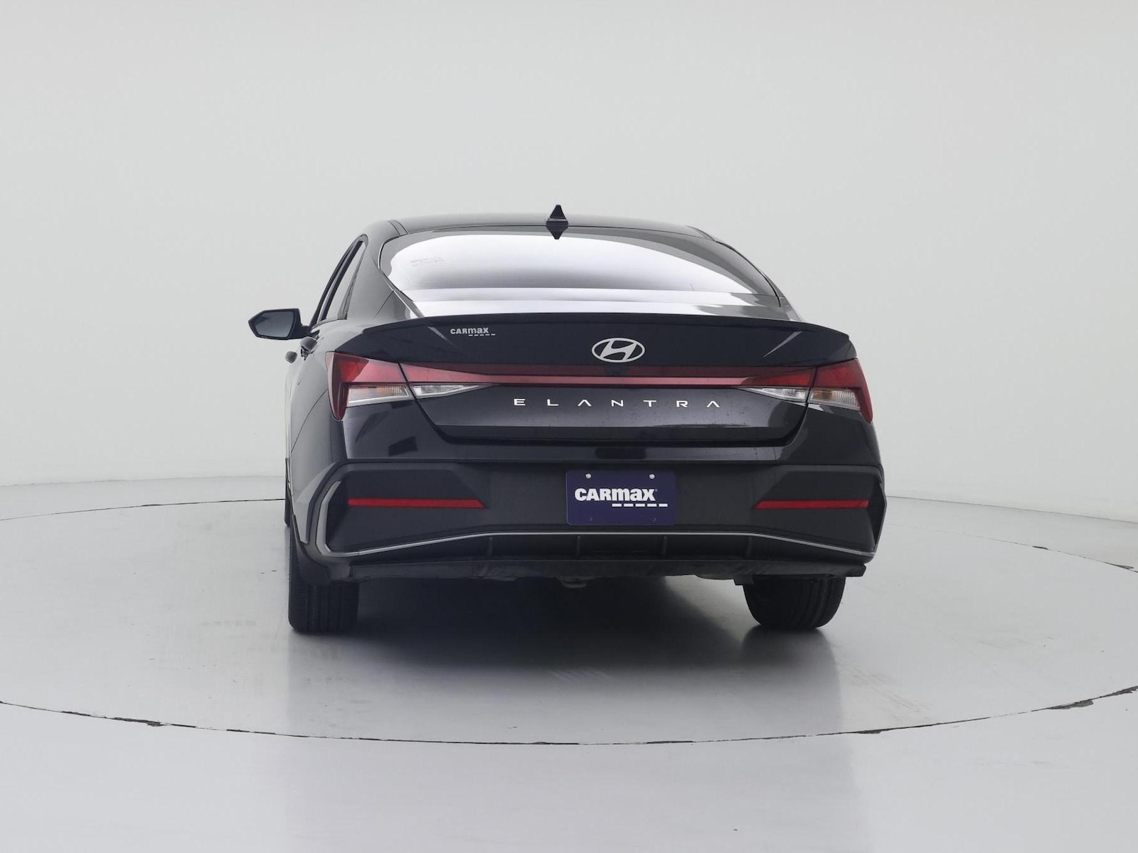 2025 Hyundai Elantra SEL - Photo 7