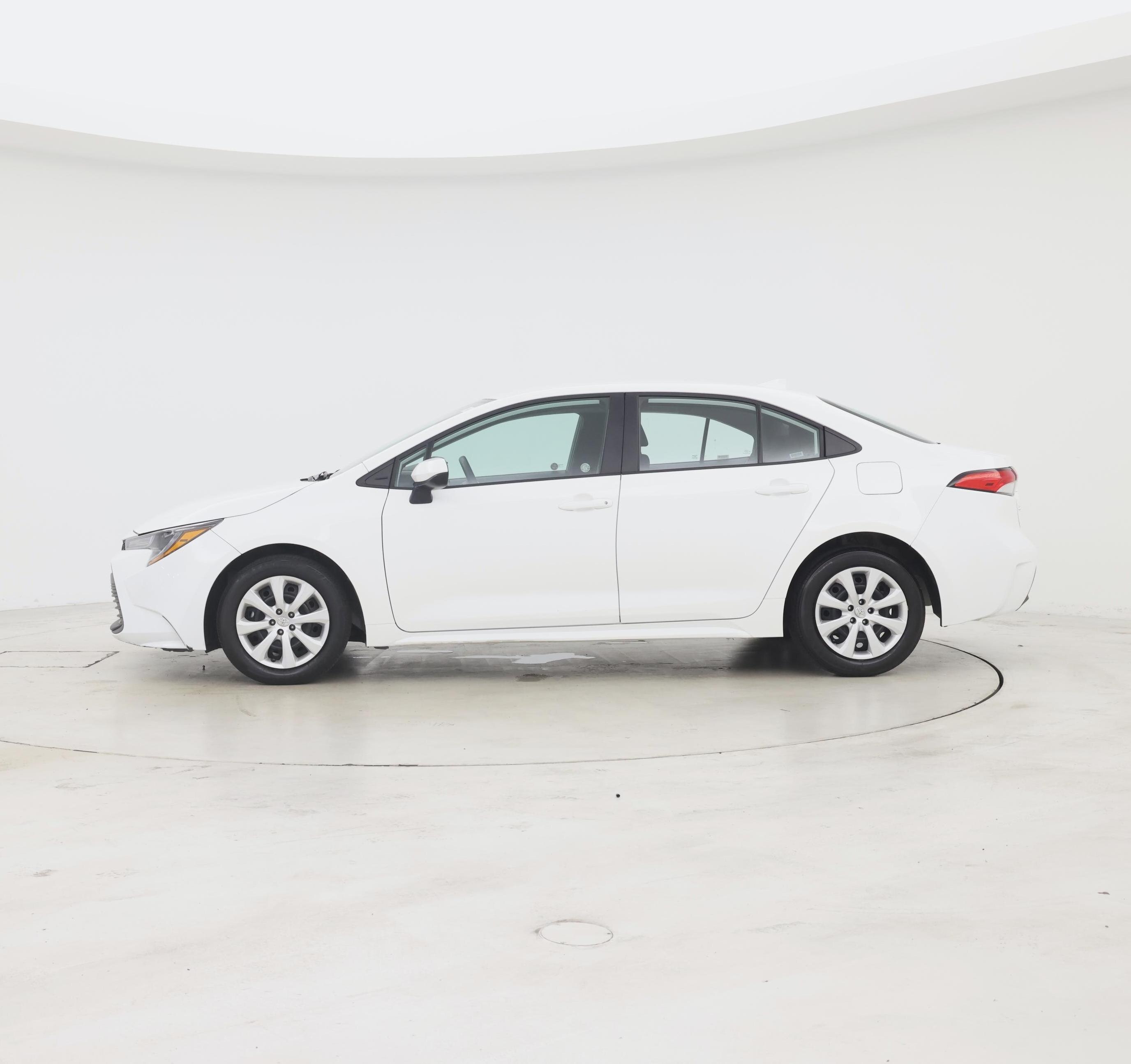 Thumbnail: 2025 Toyota Corolla - 3