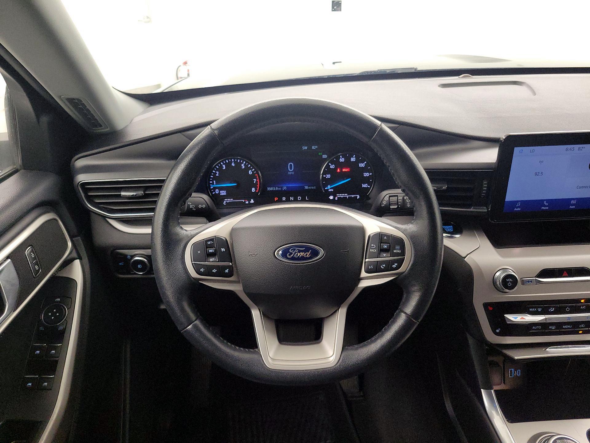 Thumbnail: 2023 Ford Explorer - 10