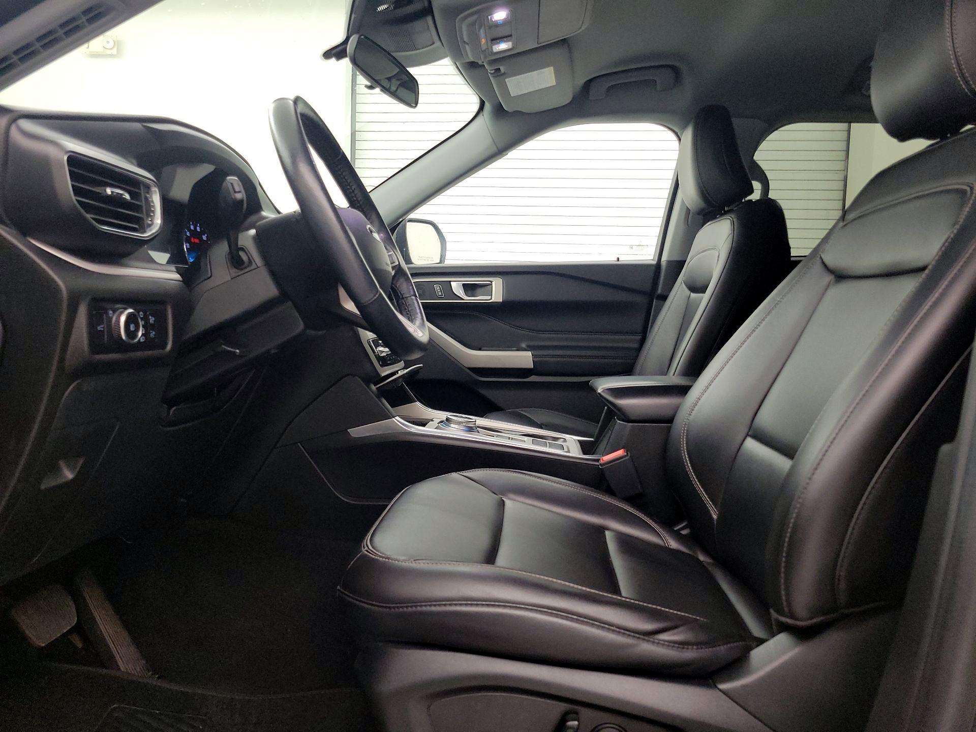 Thumbnail: 2023 Ford Explorer - 11