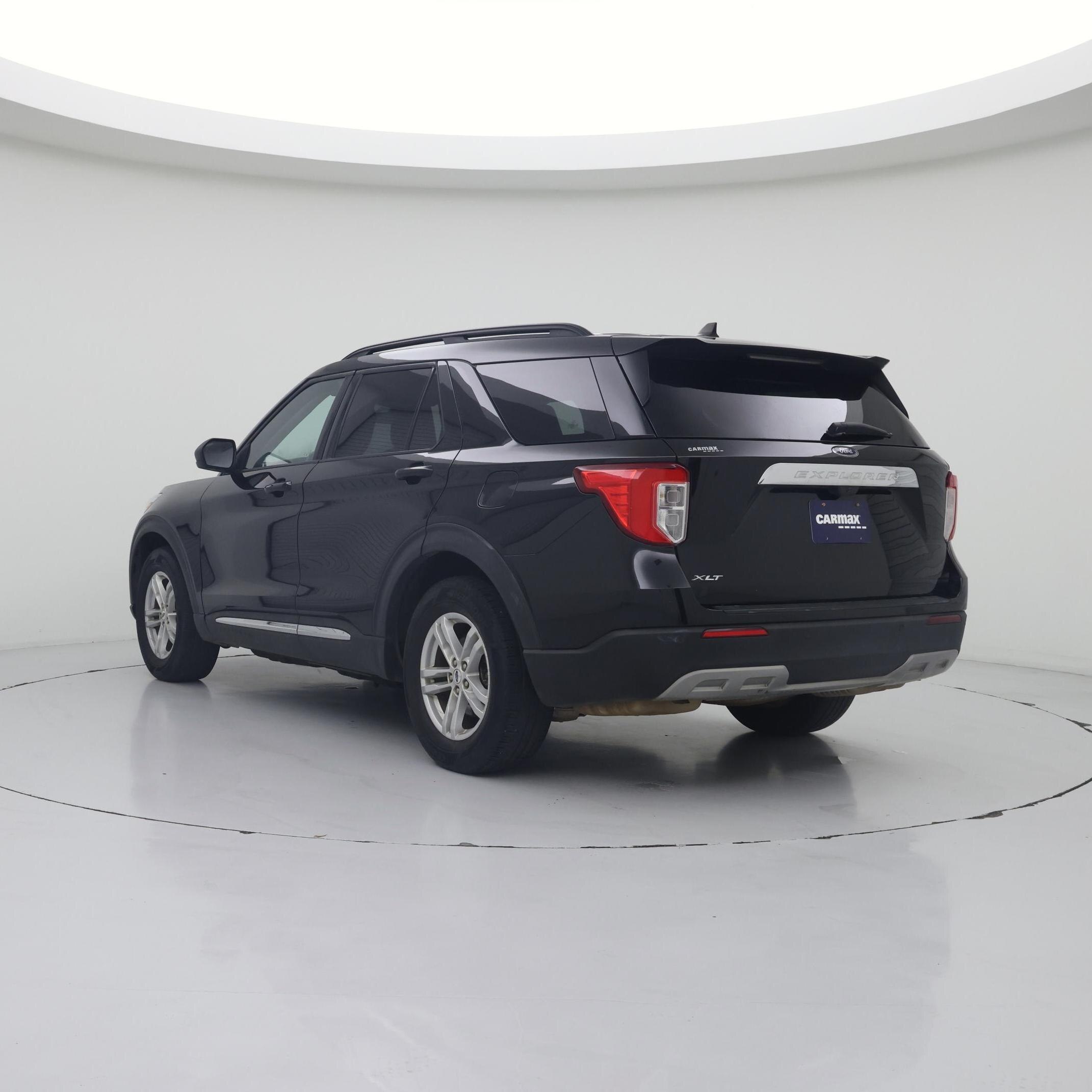 Thumbnail: 2023 Ford Explorer - 2