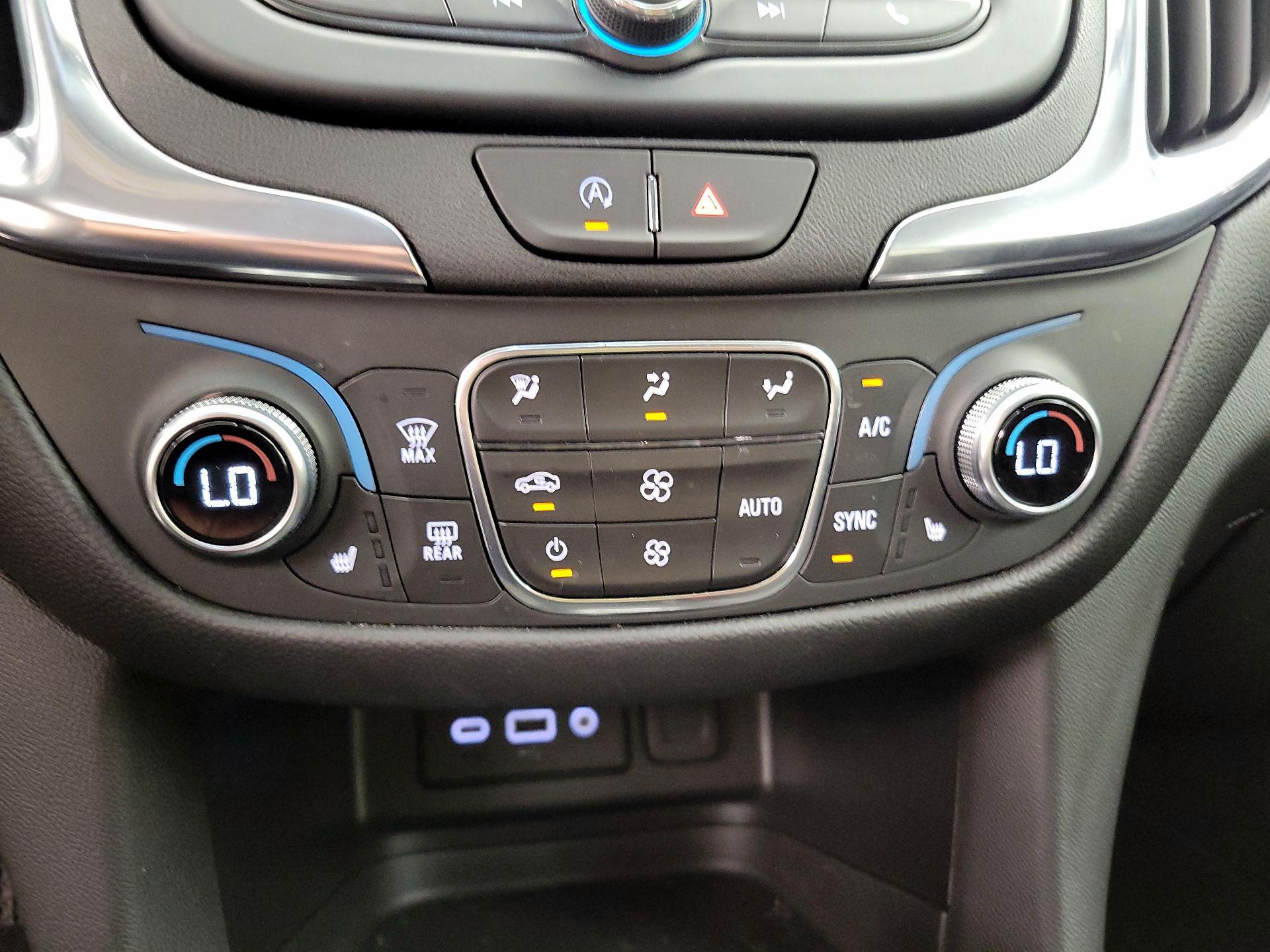 Thumbnail: 2023 Chevrolet Equinox - 16