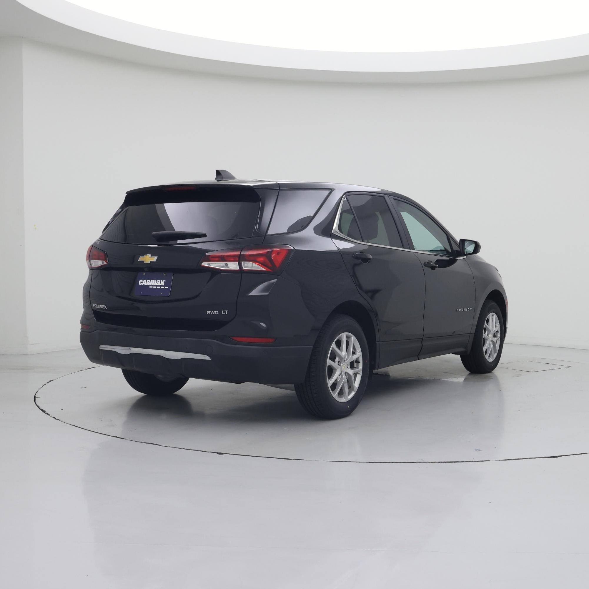 Thumbnail: 2023 Chevrolet Equinox - 8