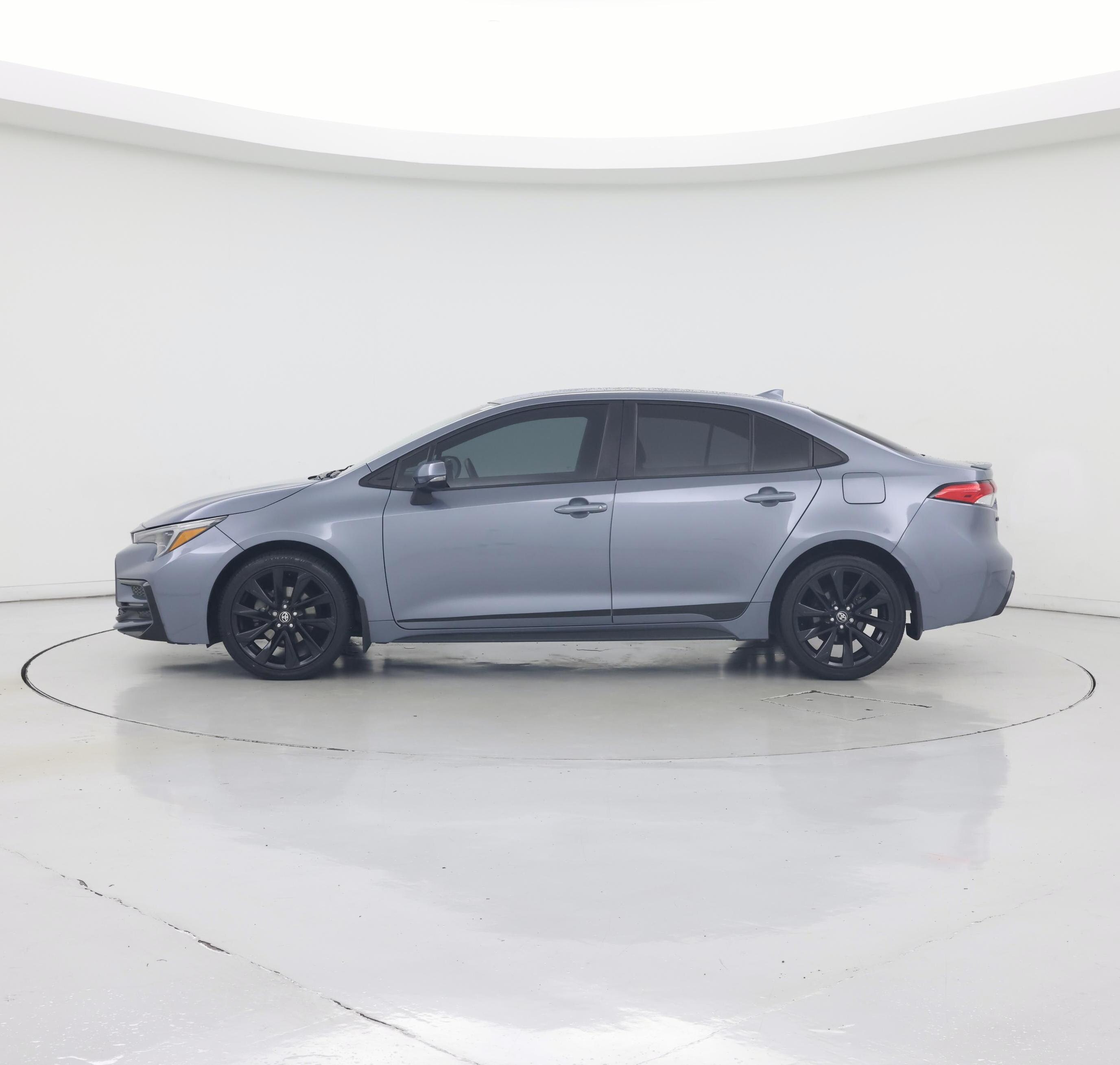Thumbnail: 2024 Toyota Corolla - 3