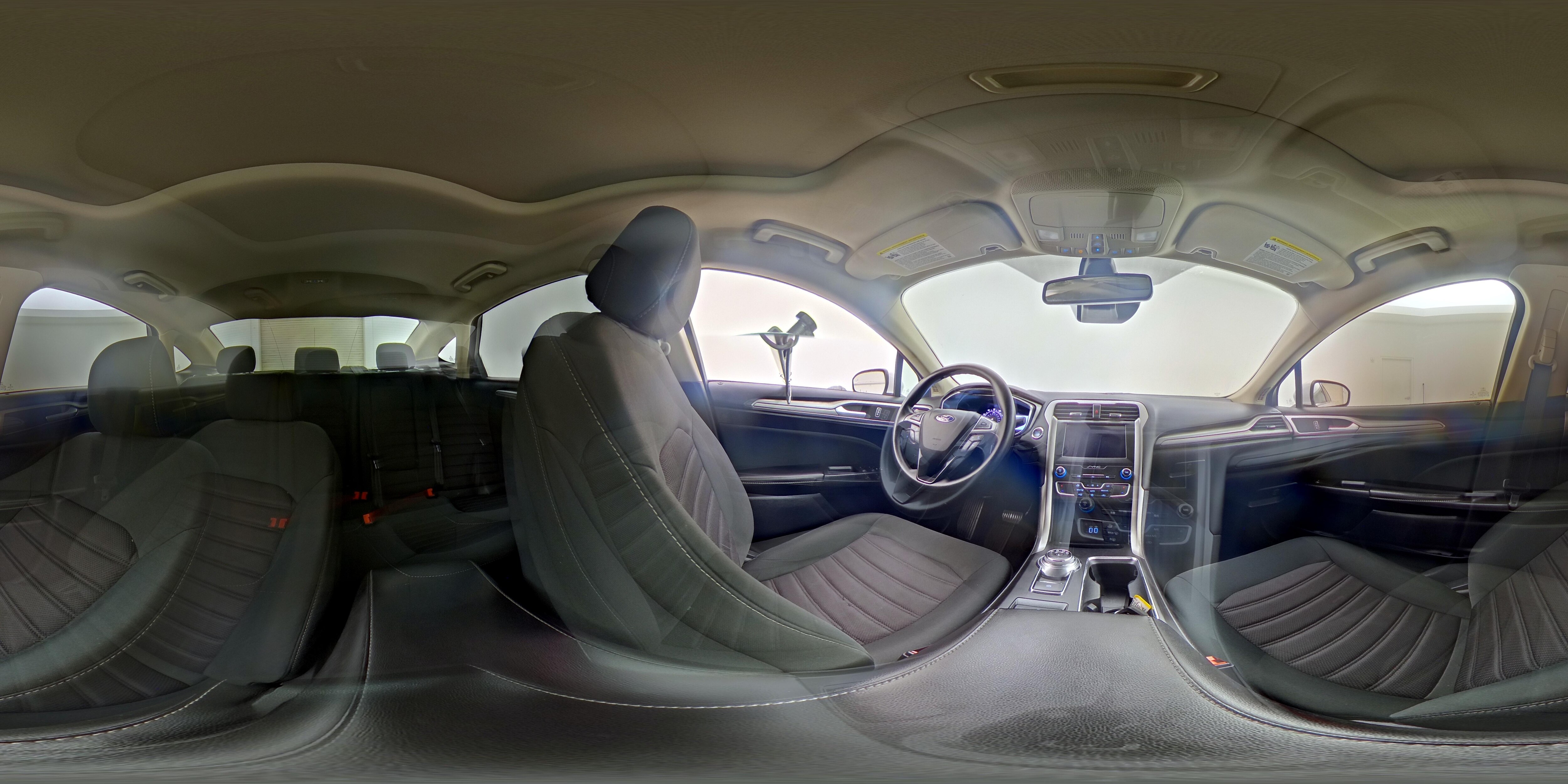 2020 Ford Fusion SE - Photo 23