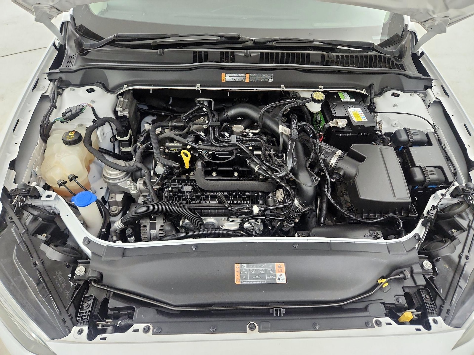 2020 Ford Fusion SE - Photo 21