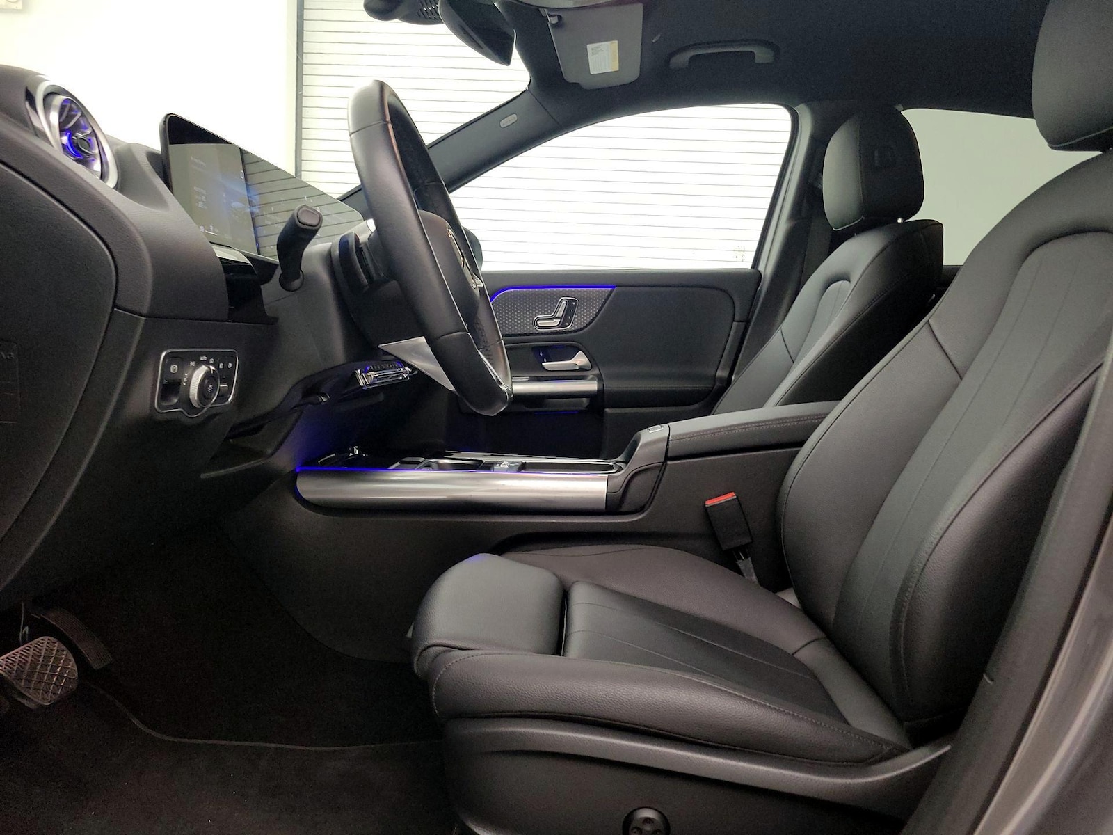 2025 Mercedes-Benz GLA GLA250 - Photo 12