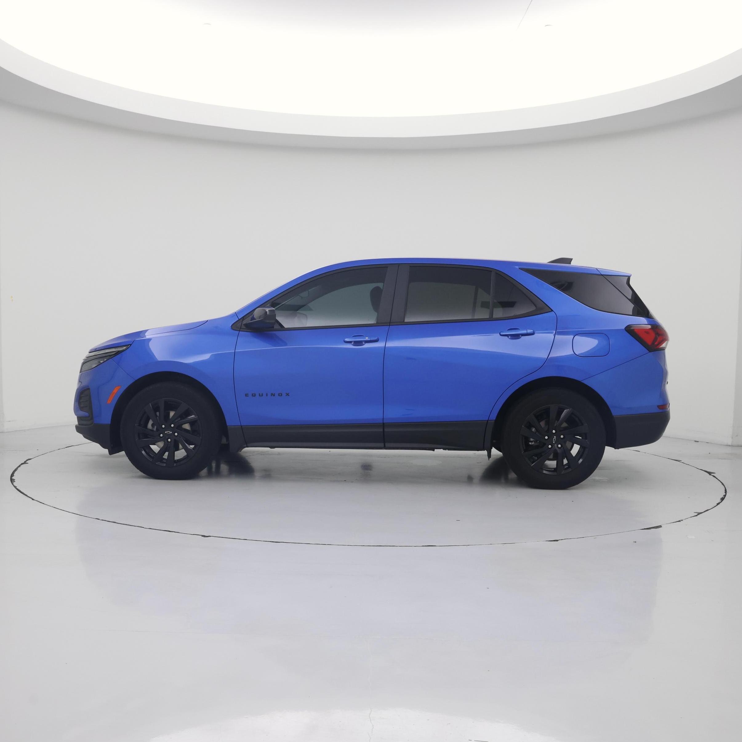 Thumbnail: 2024 Chevrolet Equinox - 3