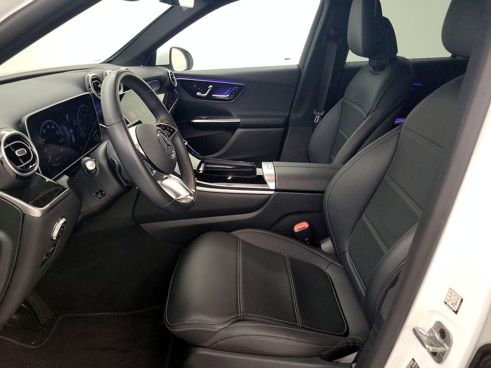 2025 Mercedes-Benz GLC Base - Photo 12
