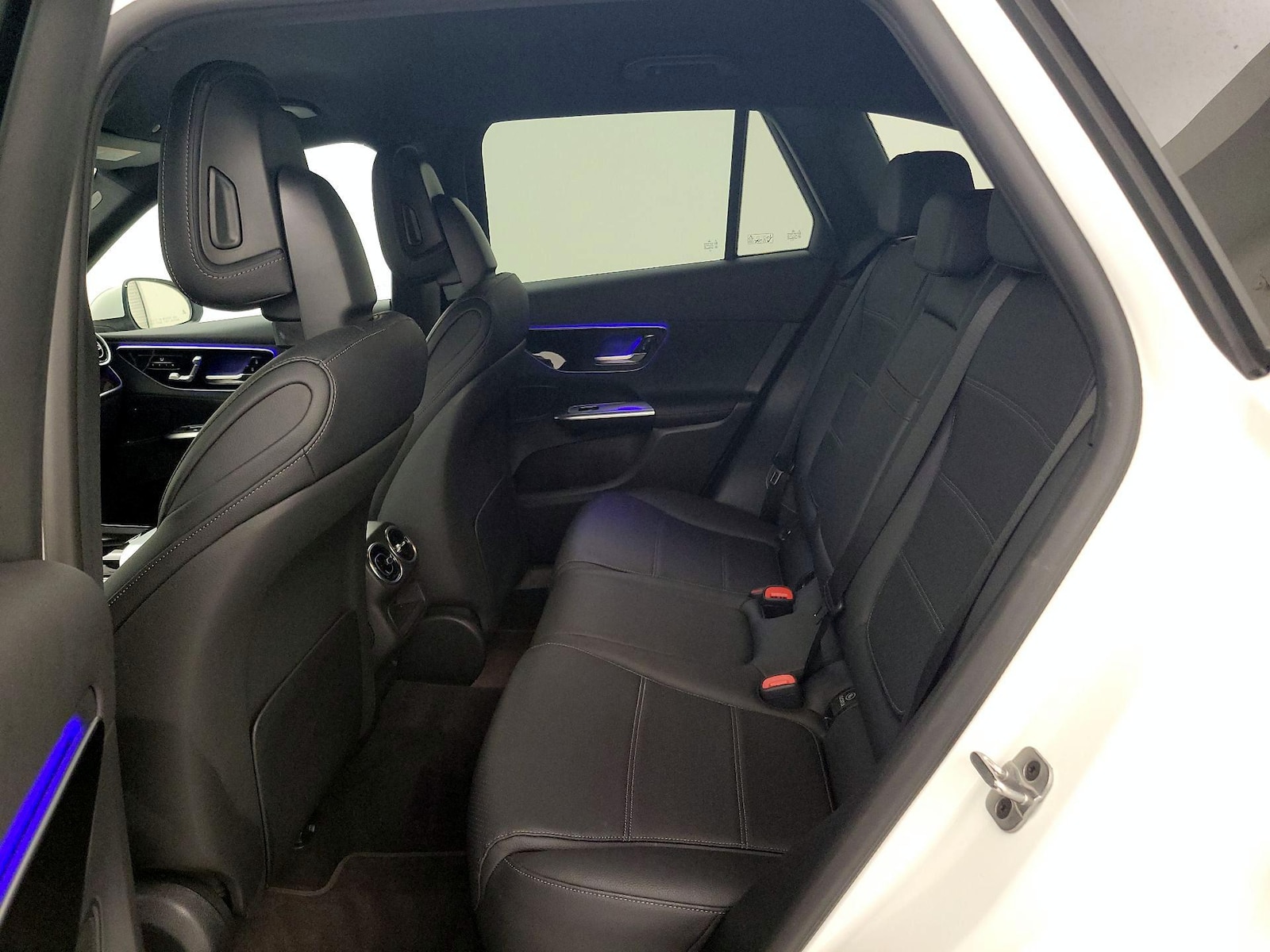 2025 Mercedes-Benz GLC Base - Photo 20