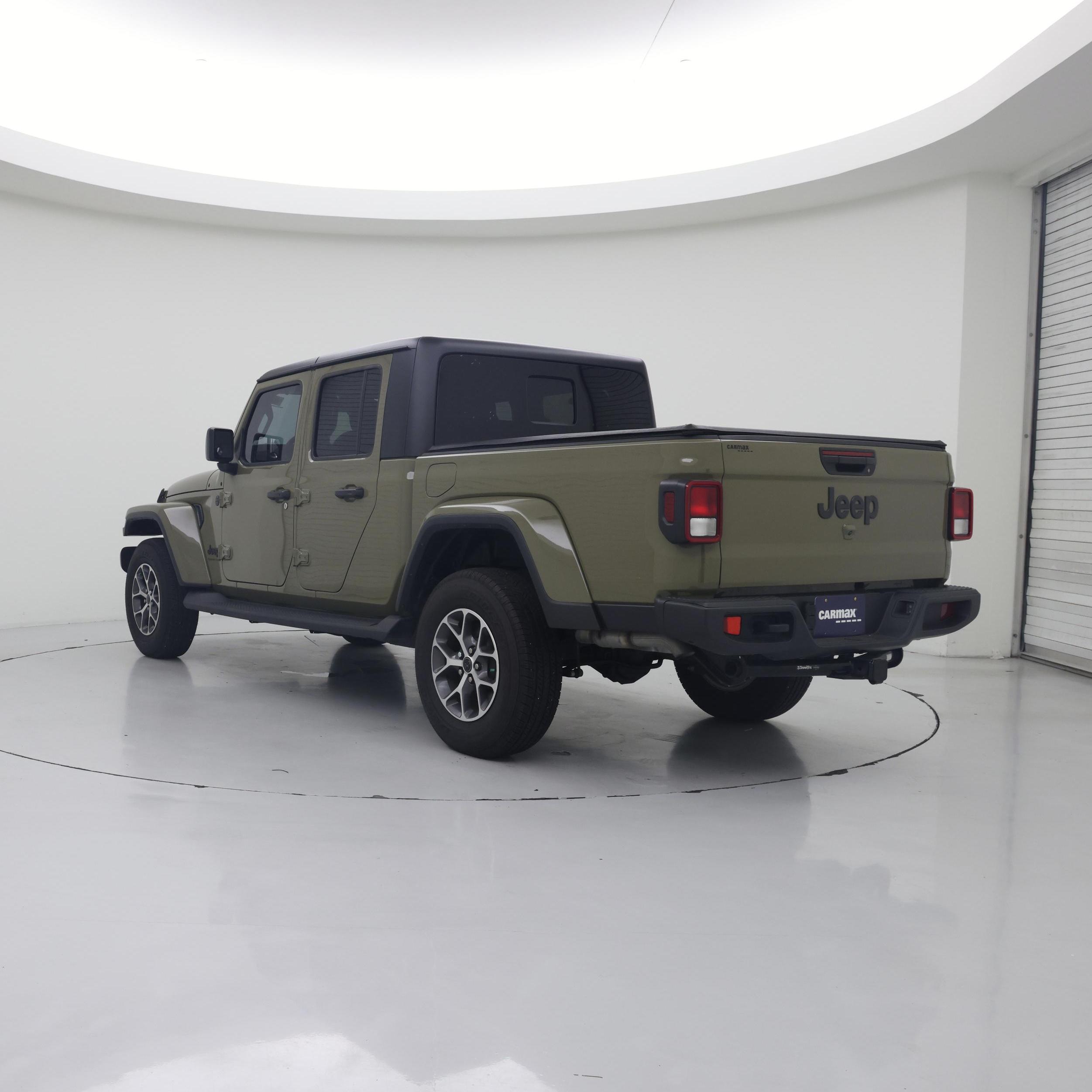 Thumbnail: 2025 Jeep Gladiator - 2