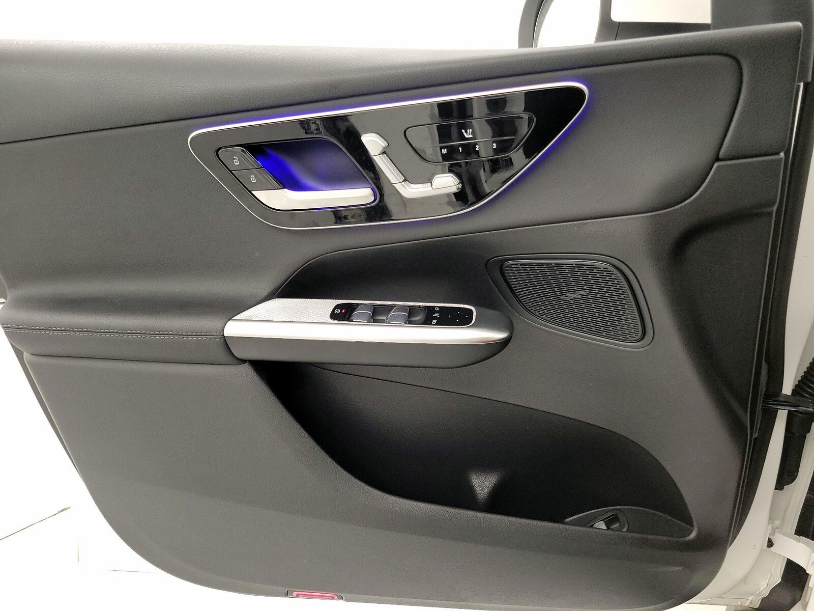 2025 Mercedes-Benz GLC Base - Photo 13