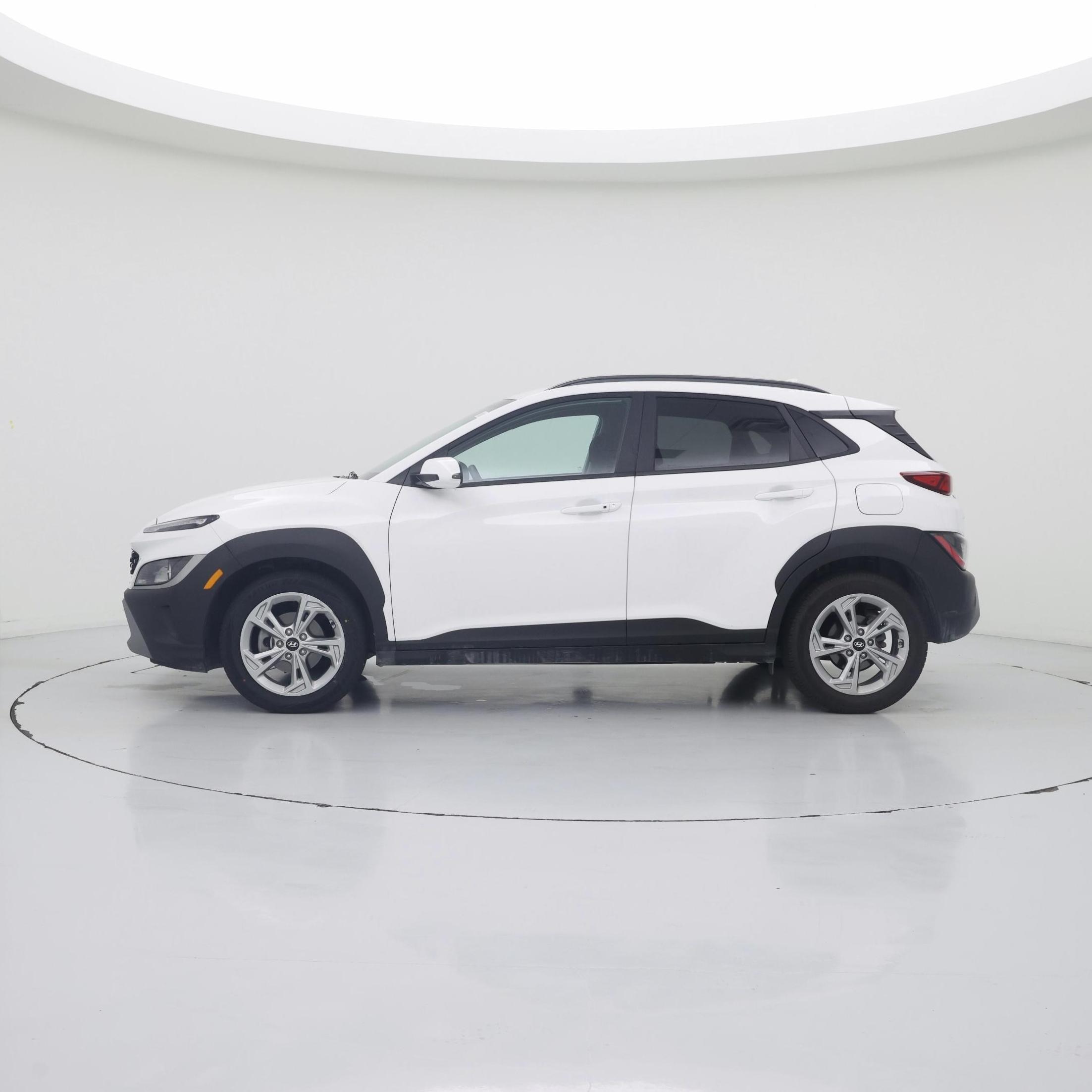 Thumbnail: 2023 Hyundai Kona - 3
