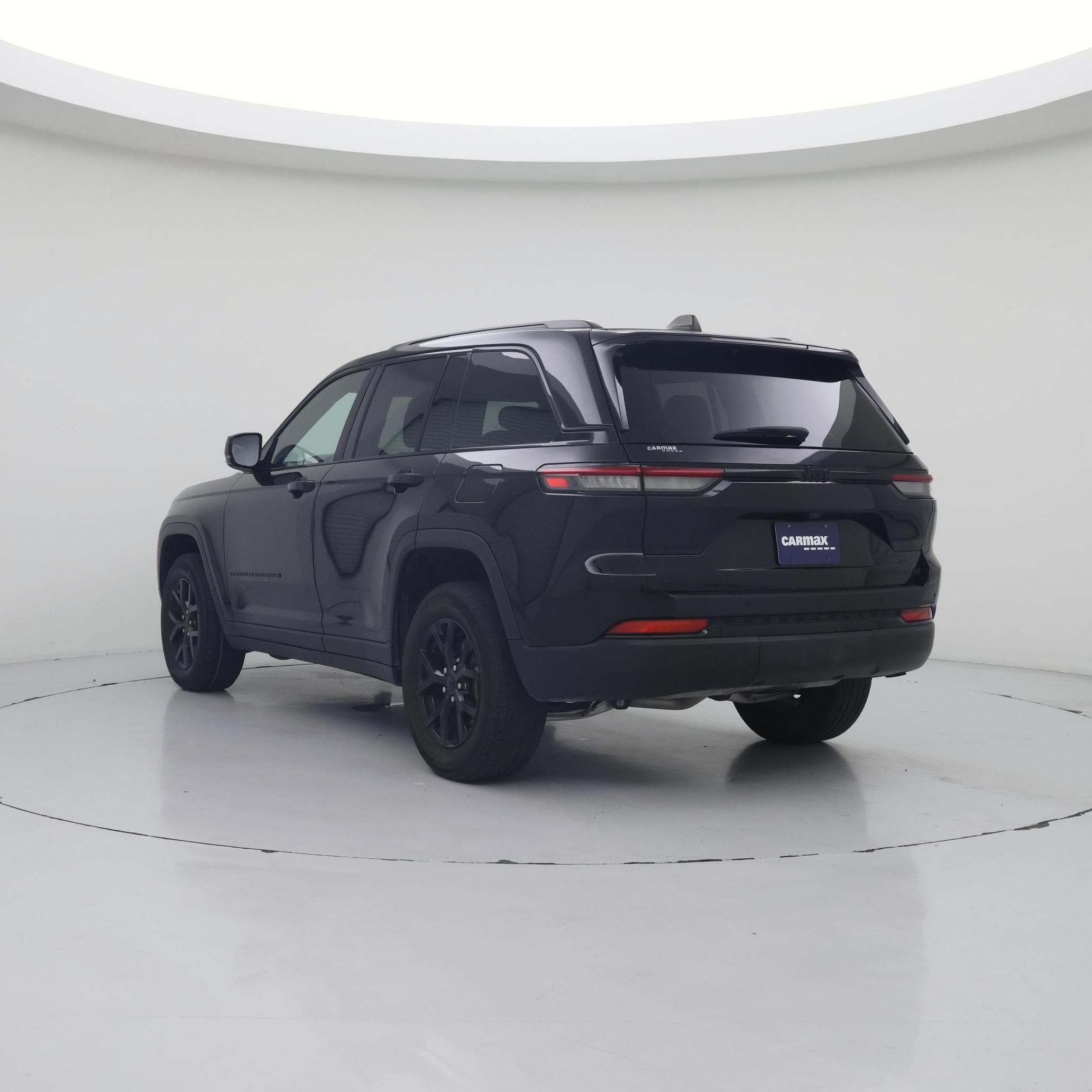 Thumbnail: 2024 Jeep Grand Cherokee - 2