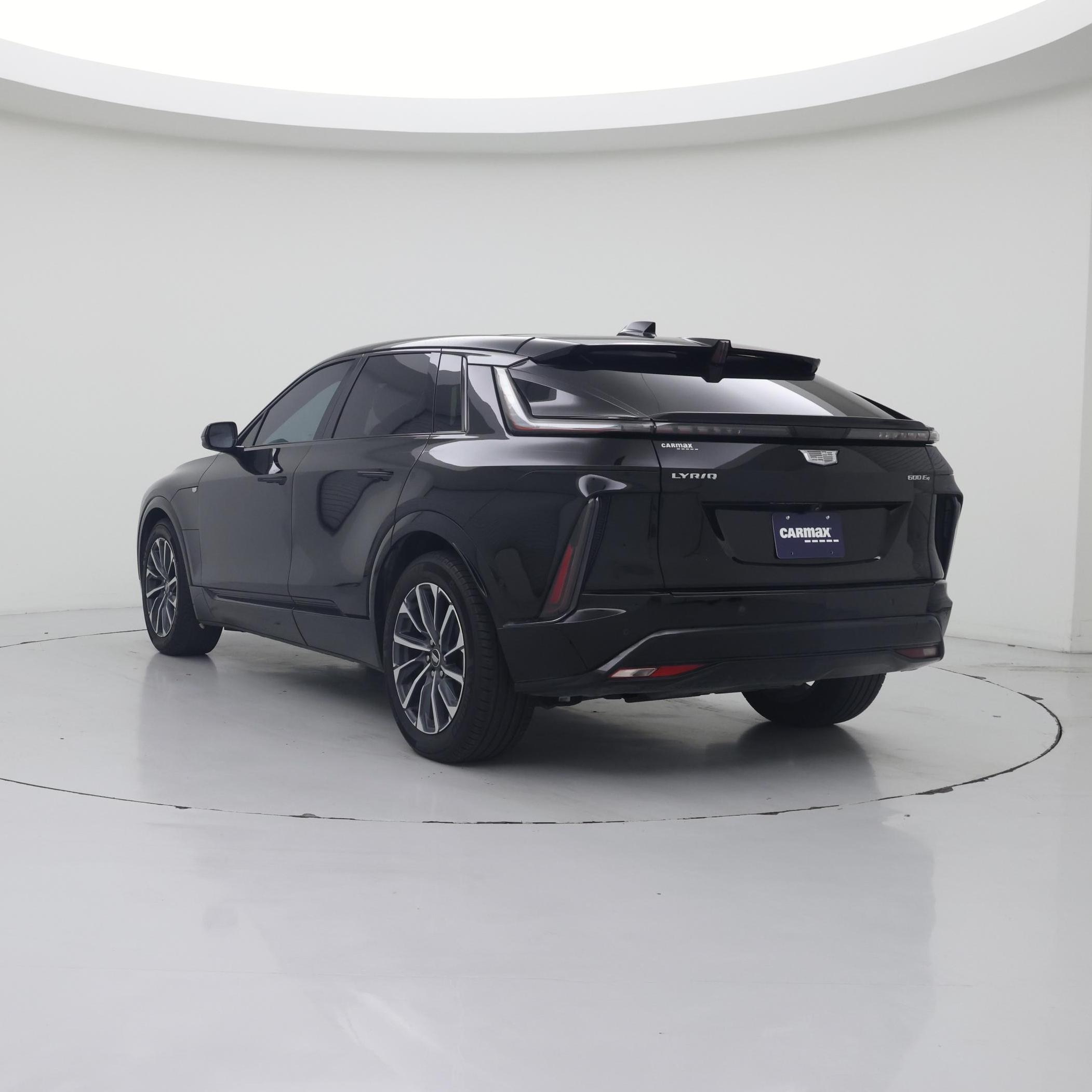 Thumbnail: 2024 Cadillac Lyriq - 2