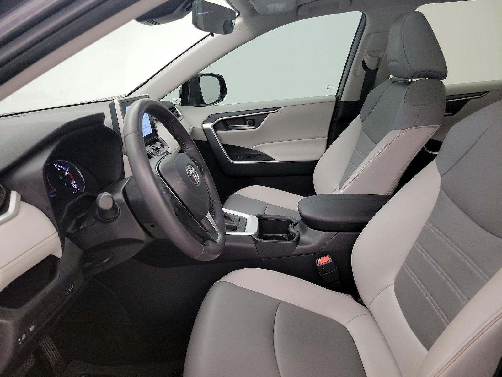 2024 Toyota RAV4 XLE Premium - Photo 12
