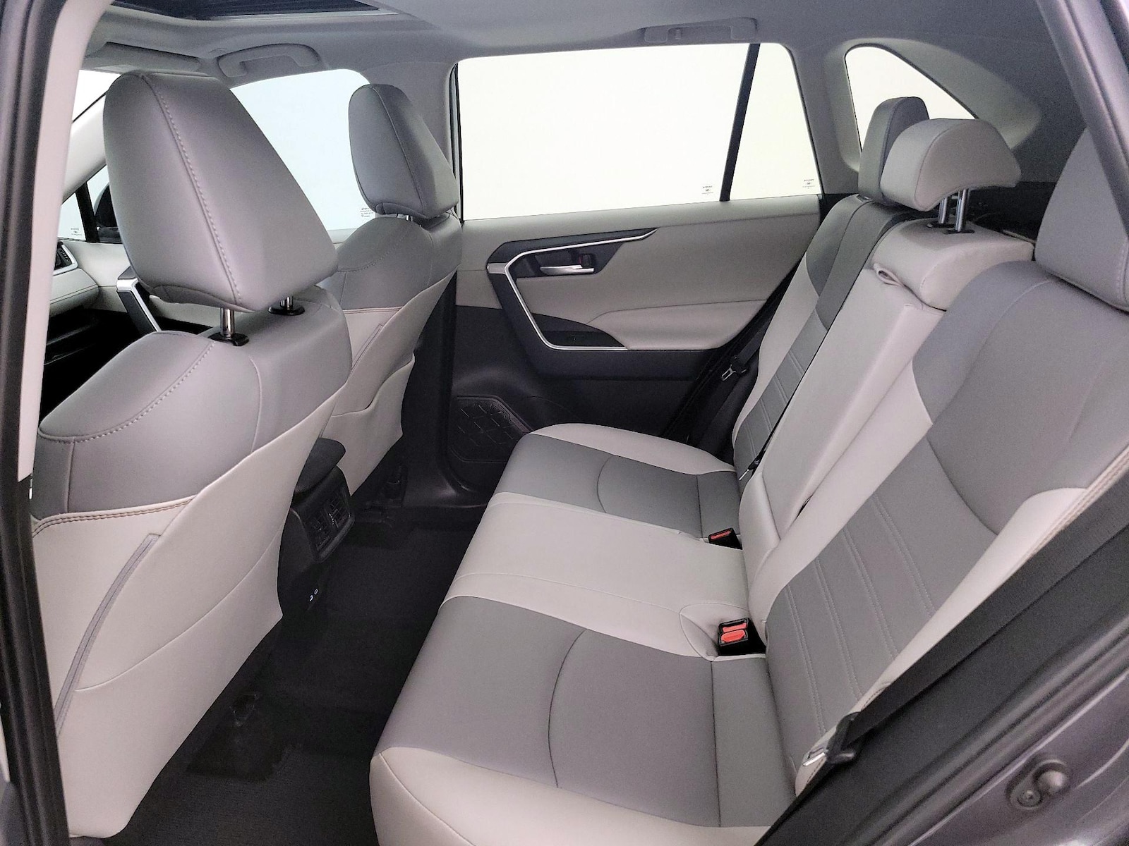2024 Toyota RAV4 XLE Premium - Photo 21
