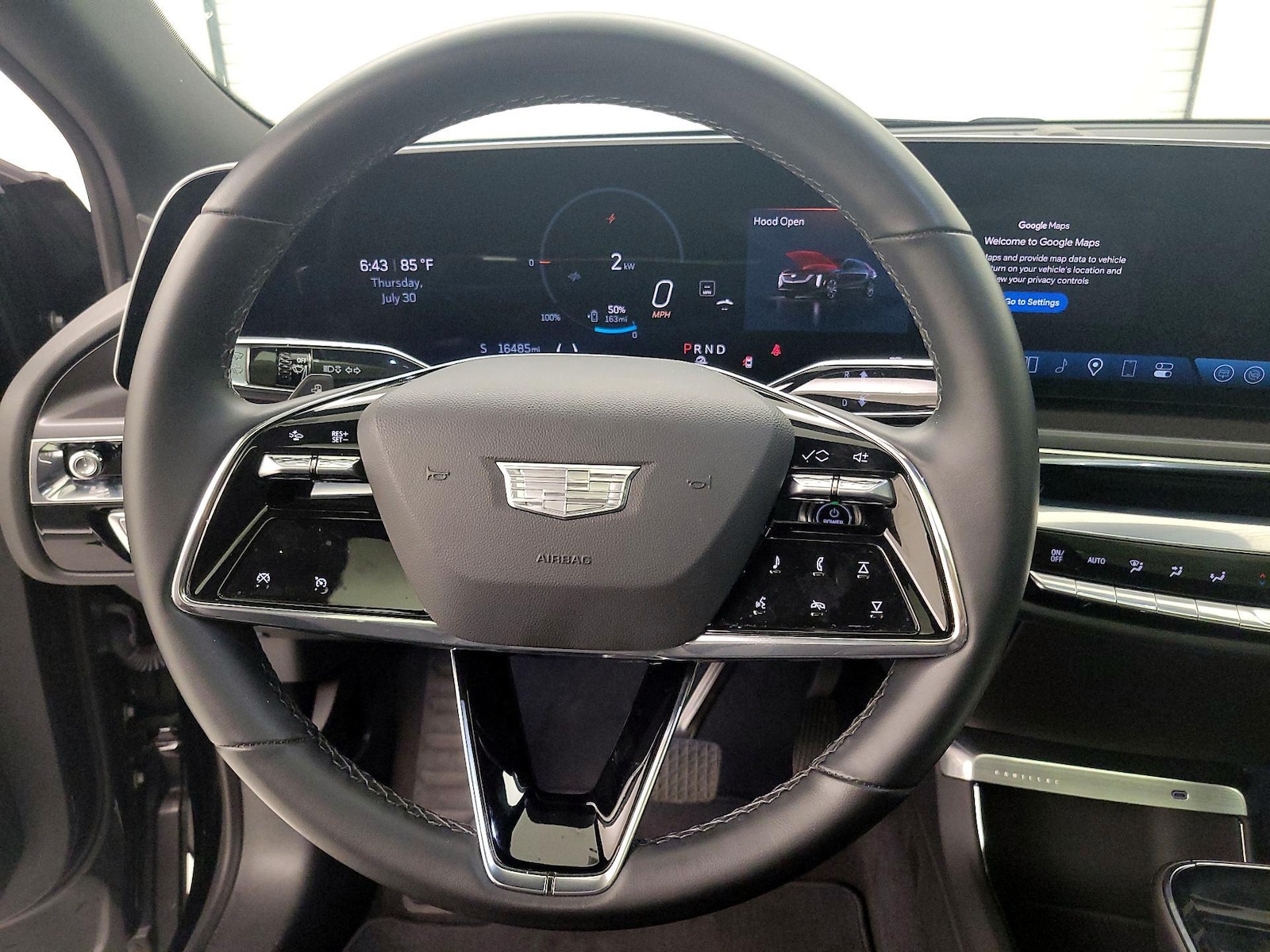 2024 Cadillac LYRIQ Tech - Photo 11