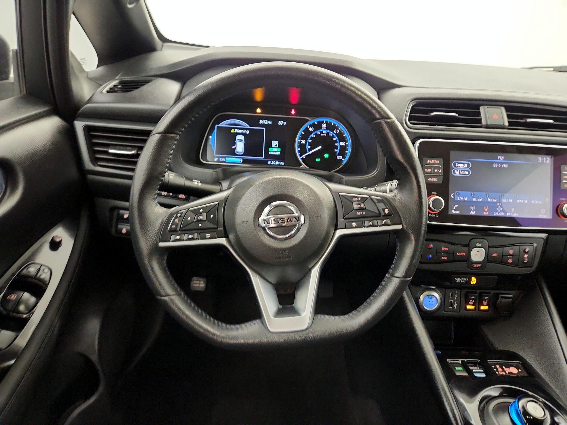 Thumbnail: 2022 Nissan Leaf - 10