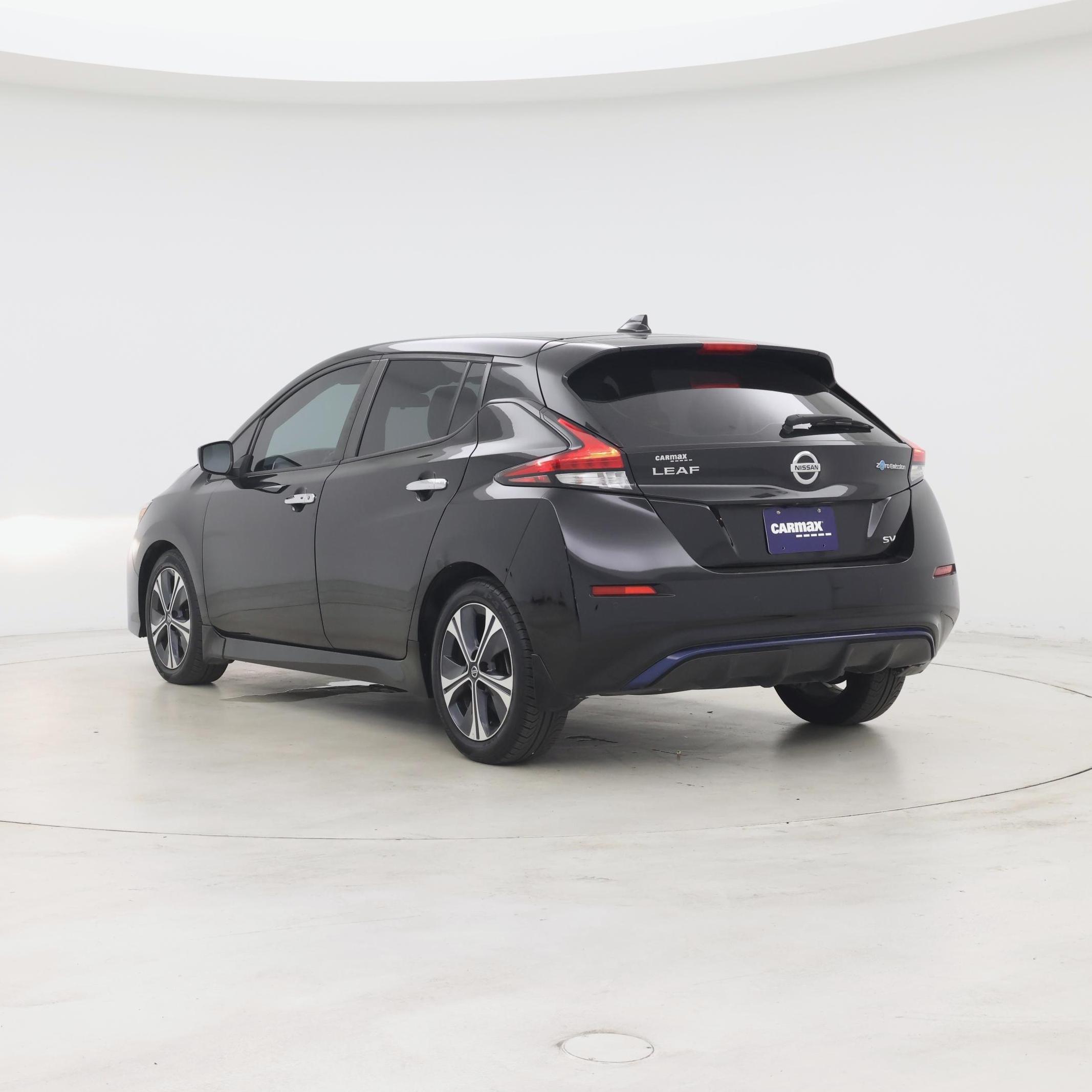 Thumbnail: 2022 Nissan Leaf - 2