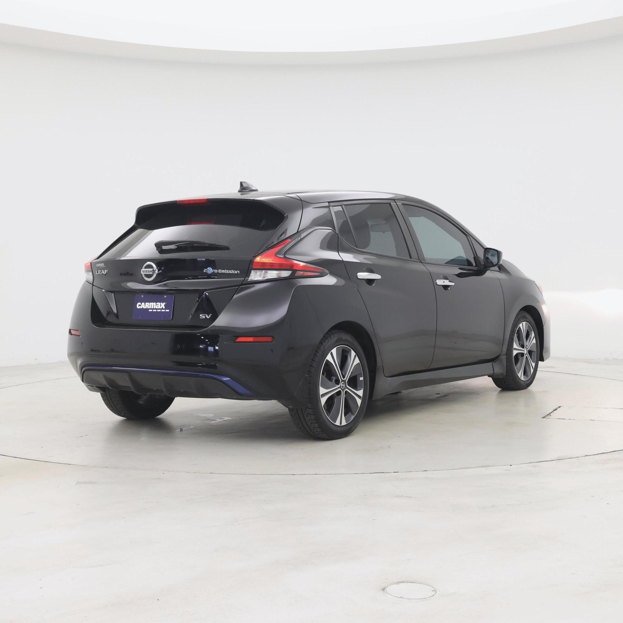 Thumbnail: 2022 Nissan Leaf - 8