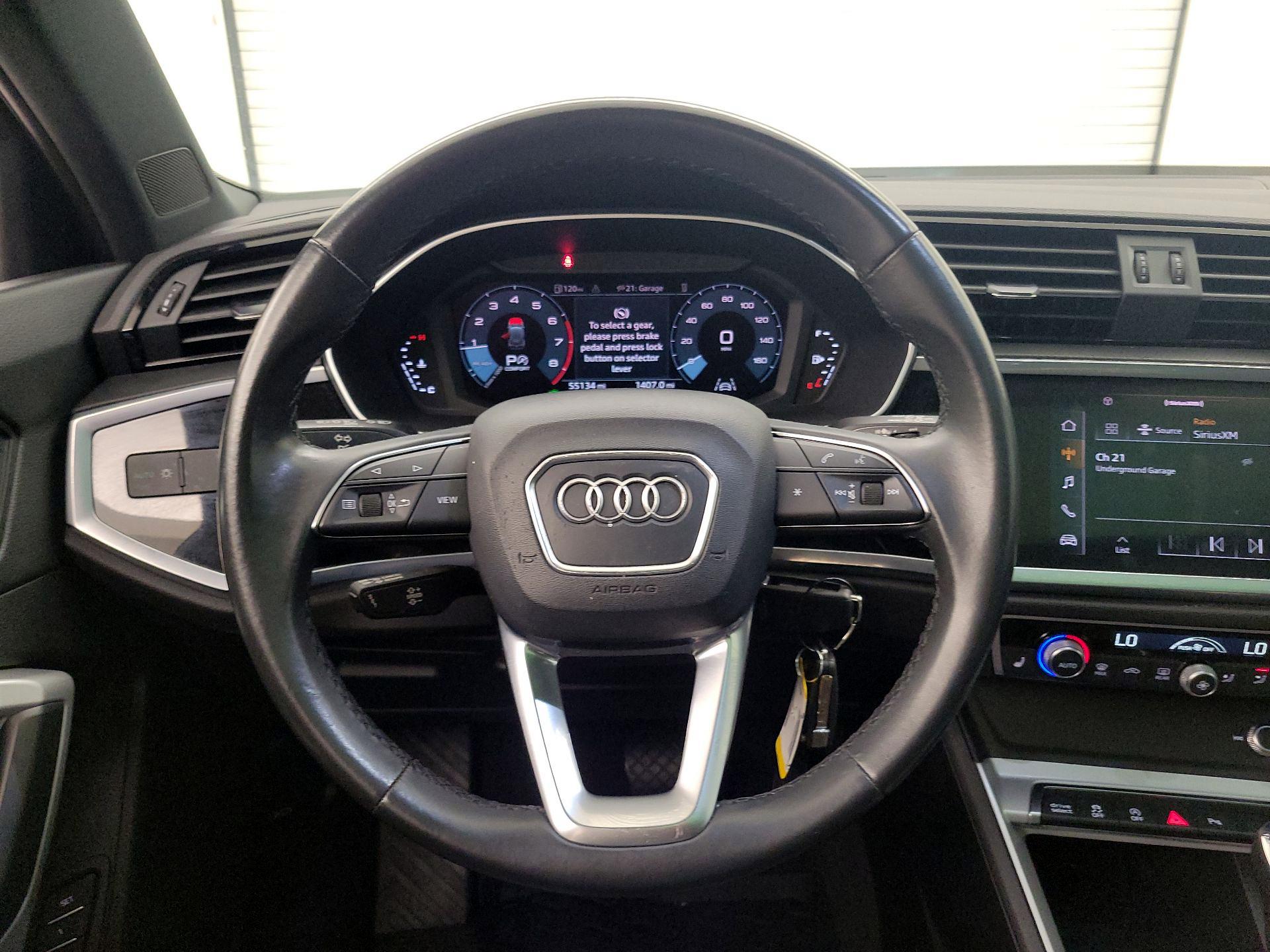 Thumbnail: 2022 Audi Q3 - 10