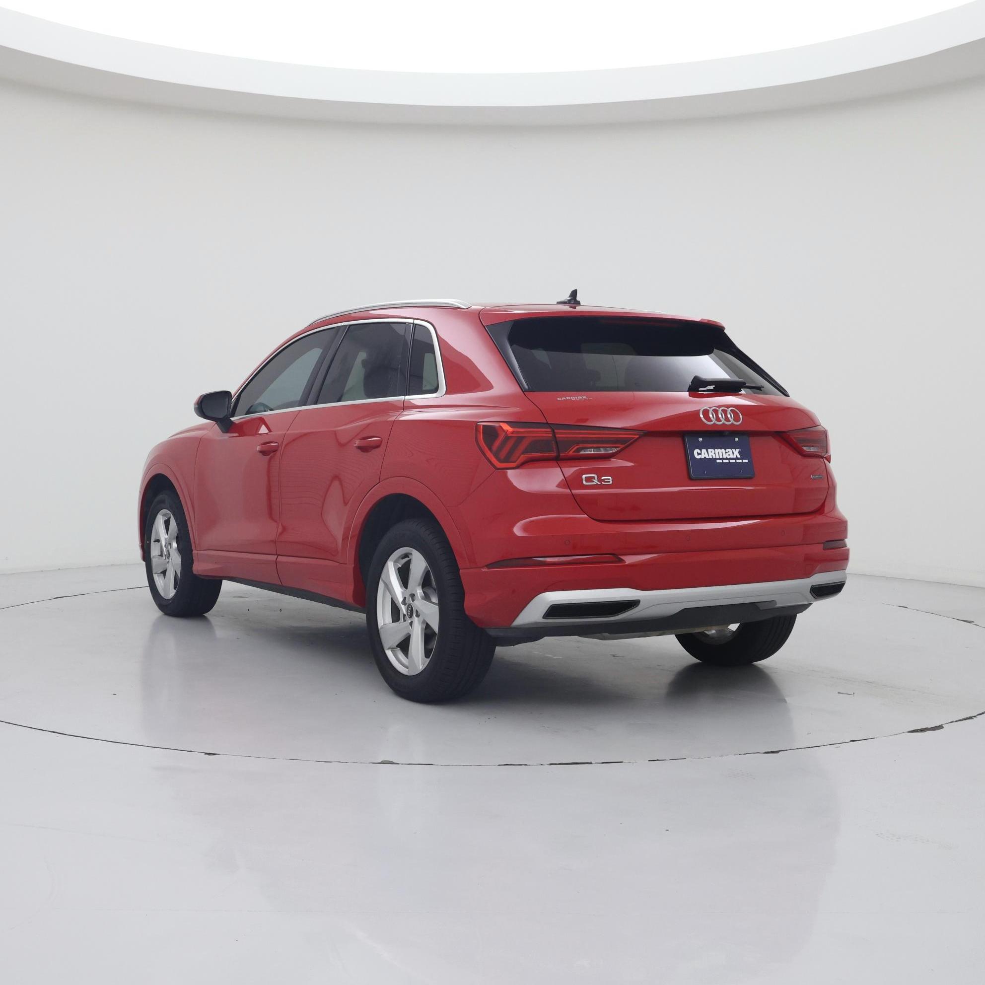 Thumbnail: 2022 Audi Q3 - 2