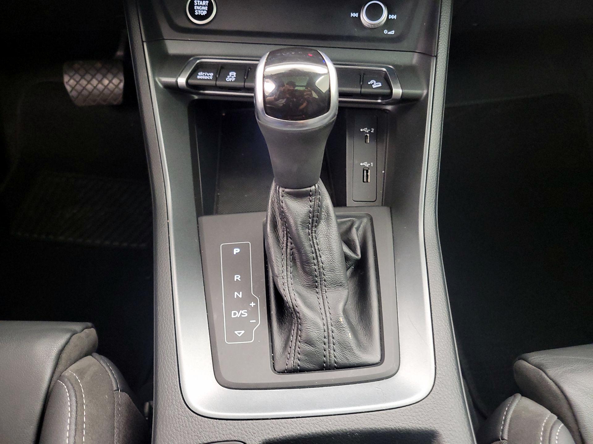 Thumbnail: 2021 Audi Q3 - 17