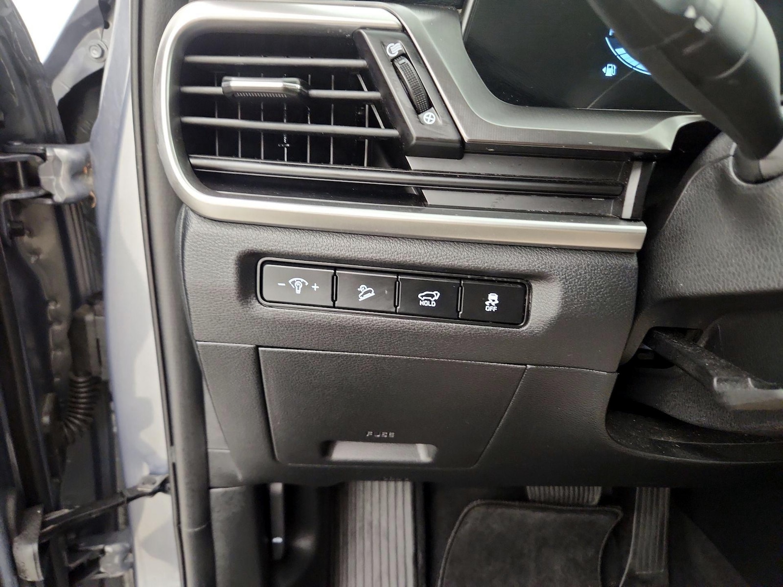 2025 Kia Telluride S - Photo 14