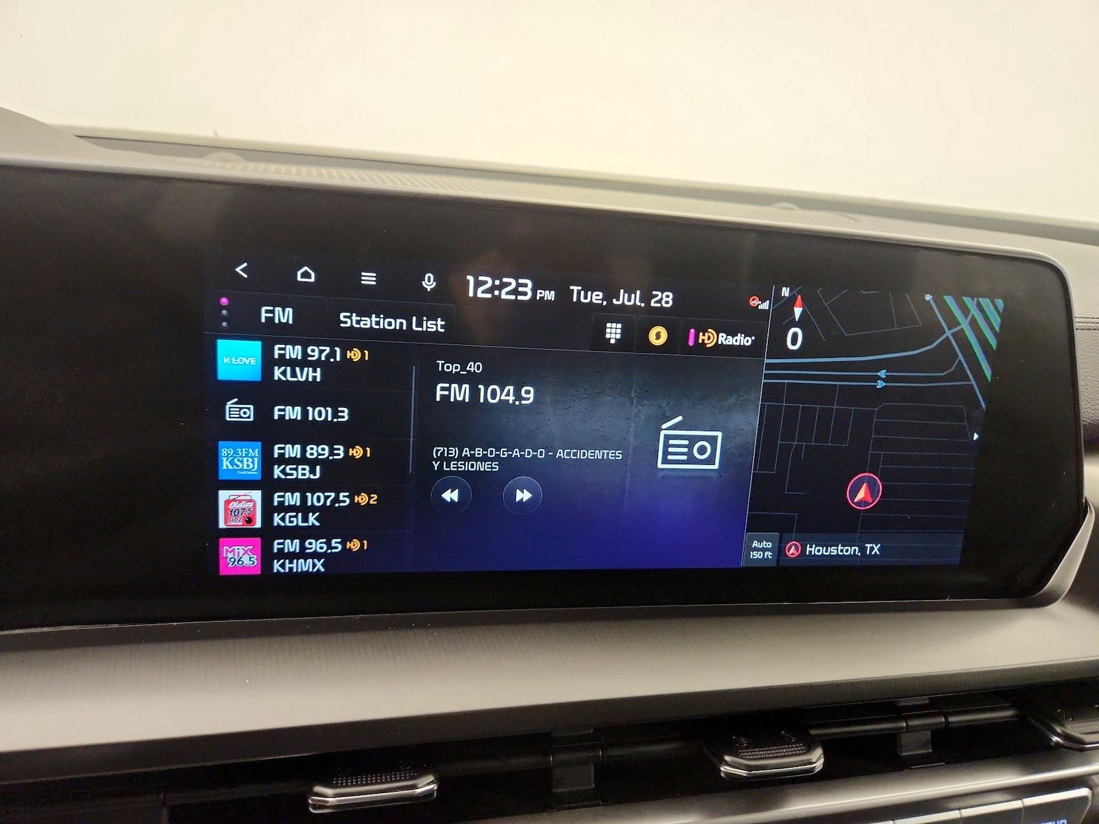 2025 Kia Telluride S - Photo 17