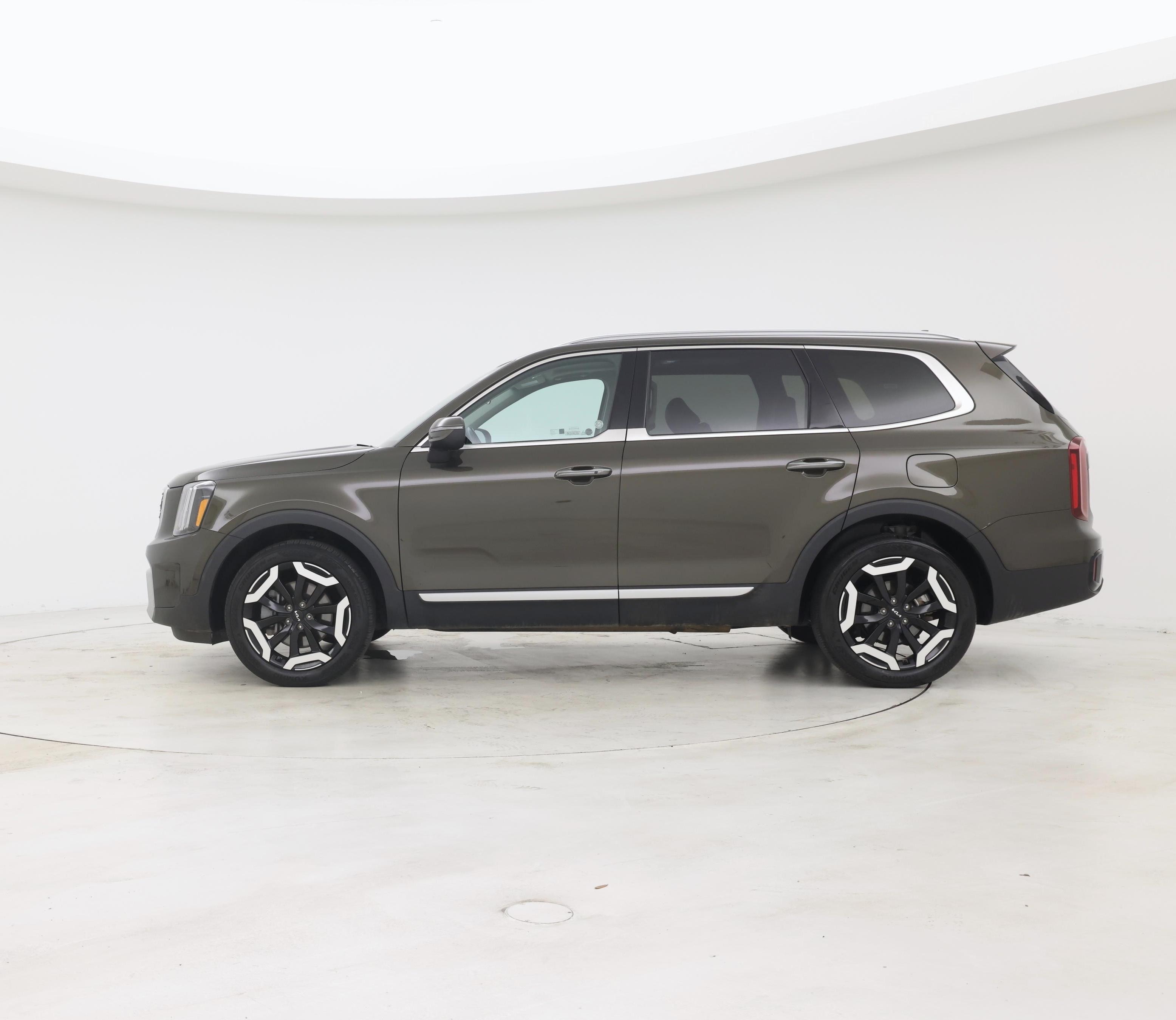 Thumbnail: 2025 Kia Telluride - 3