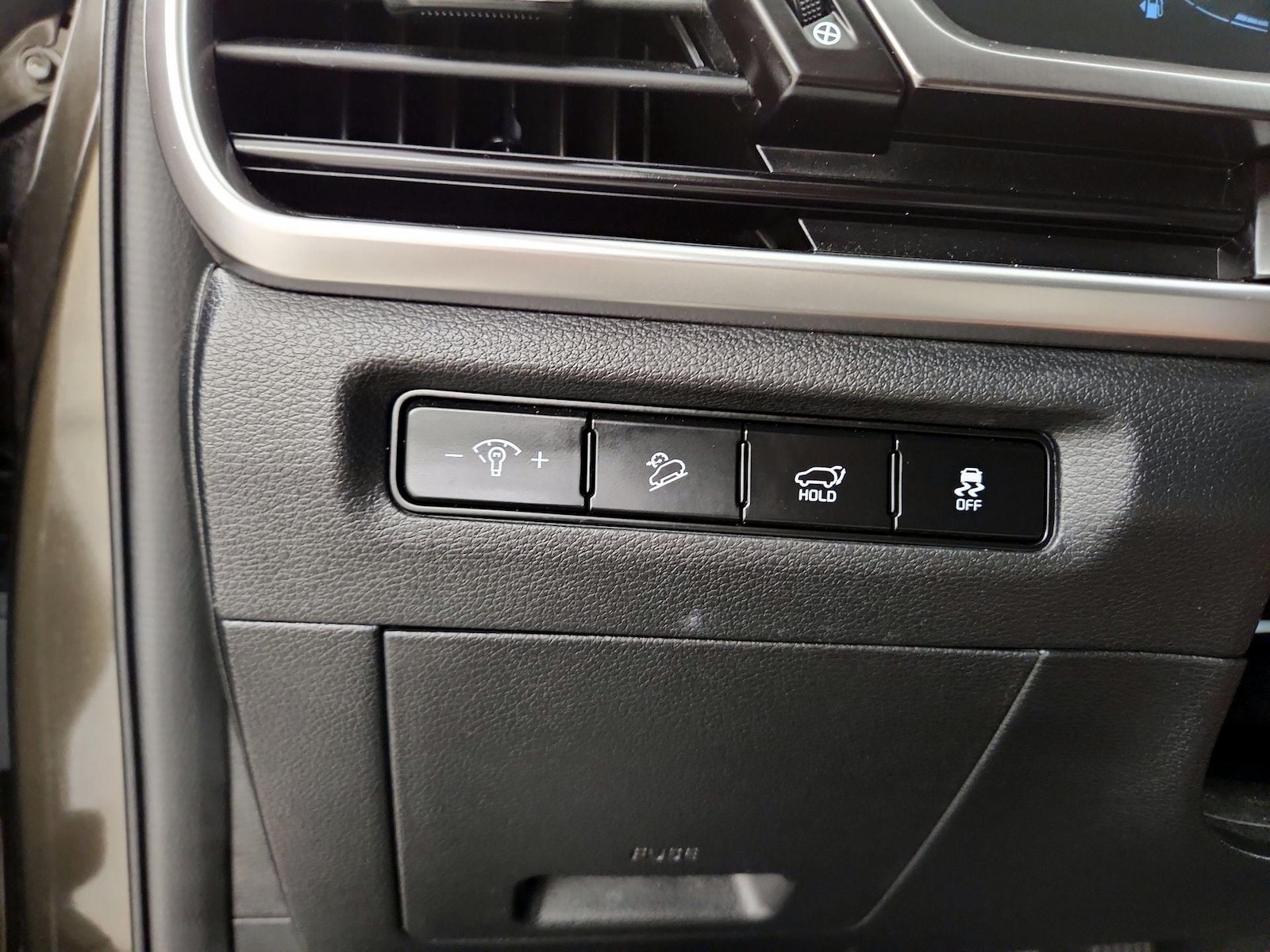 2025 Kia Telluride S - Photo 14