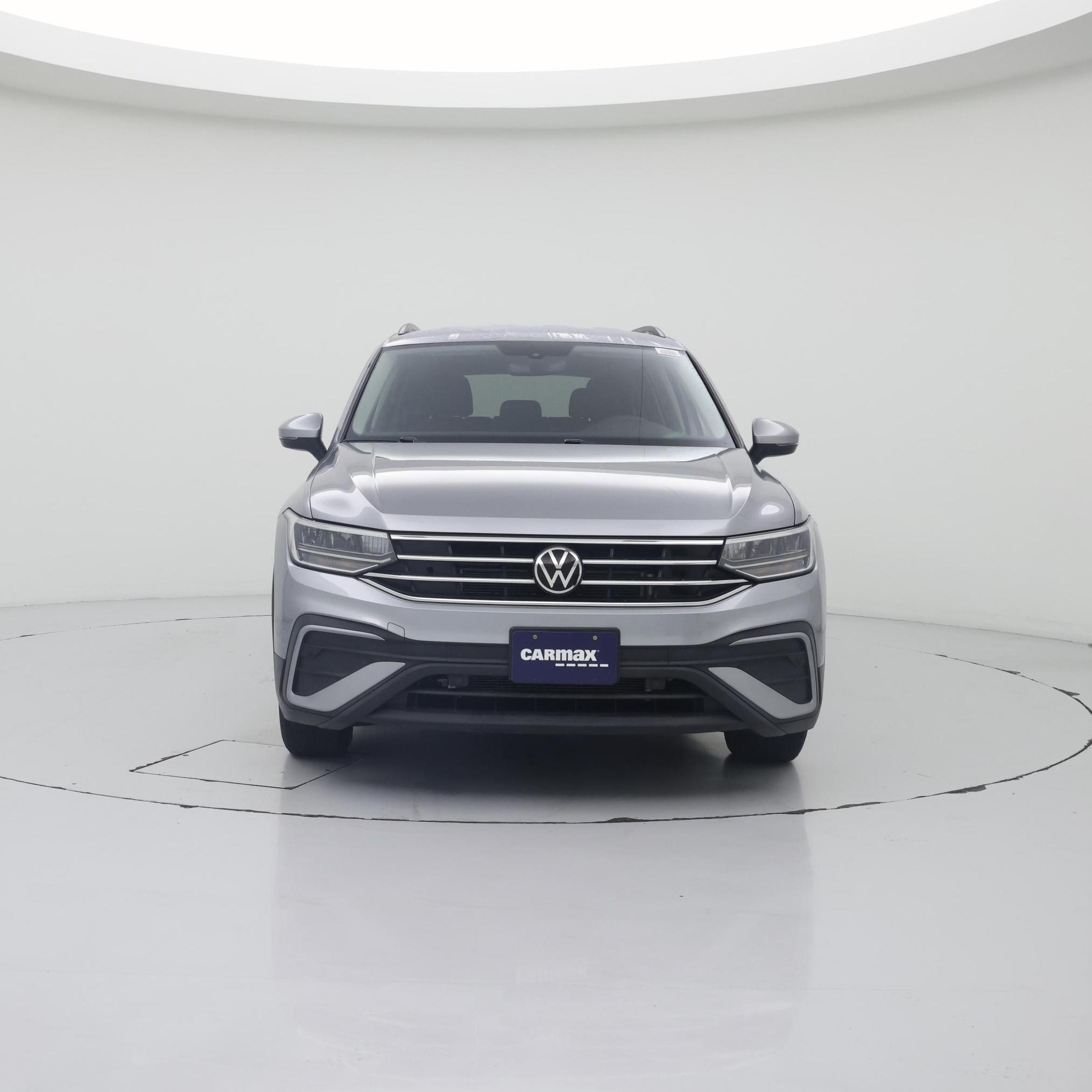 Thumbnail: 2023 Volkswagen Tiguan - 5
