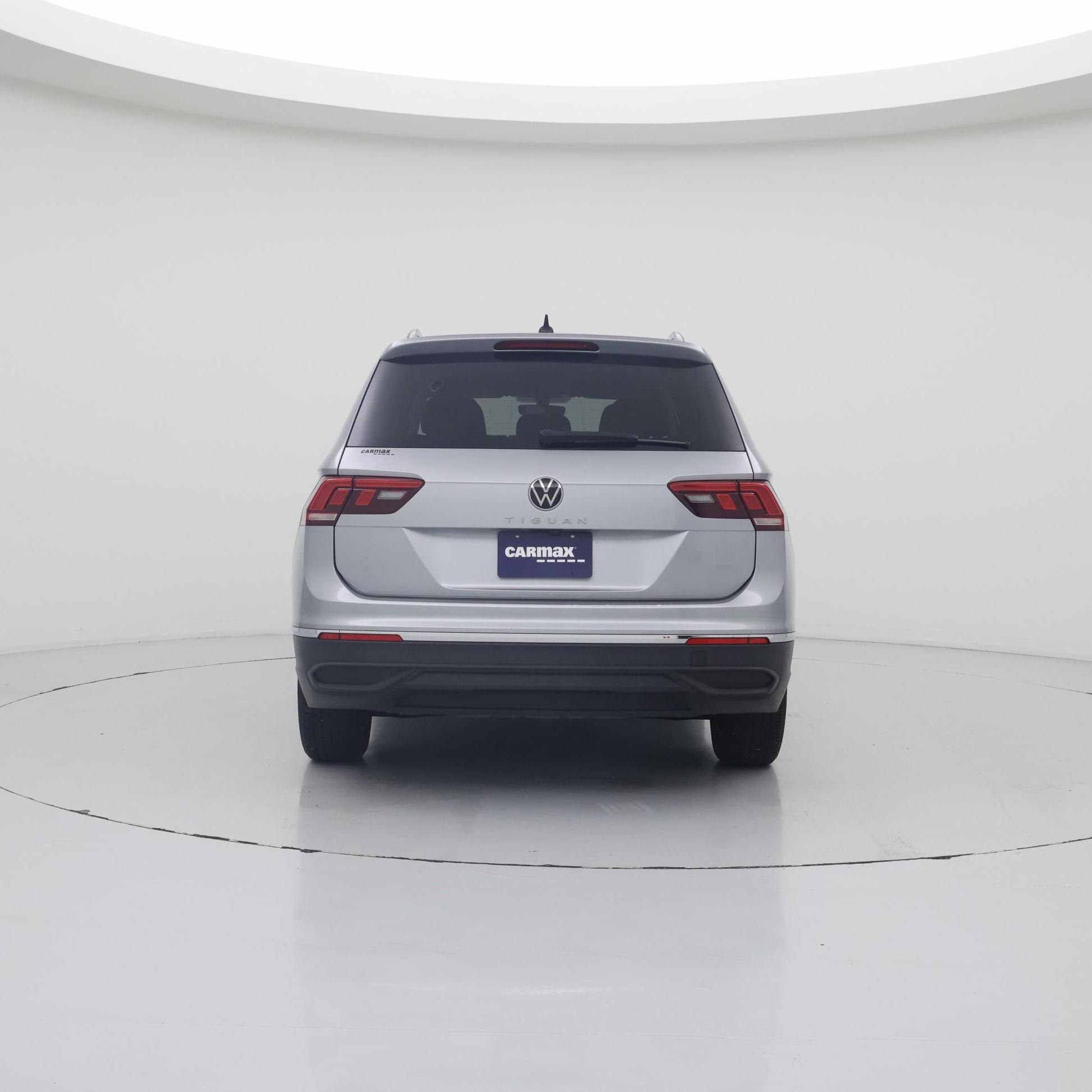 Thumbnail: 2023 Volkswagen Tiguan - 6