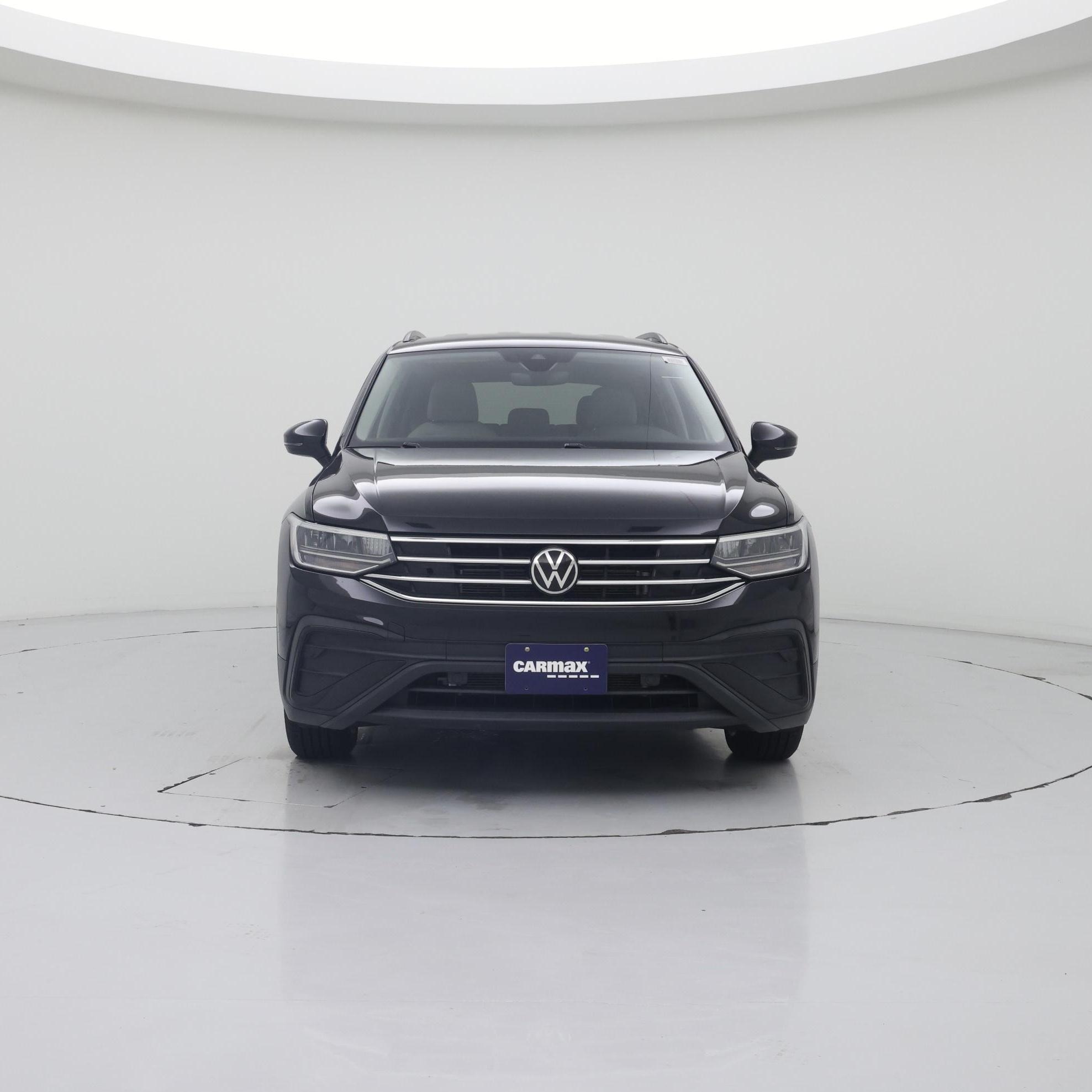 Thumbnail: 2023 Volkswagen Tiguan - 5