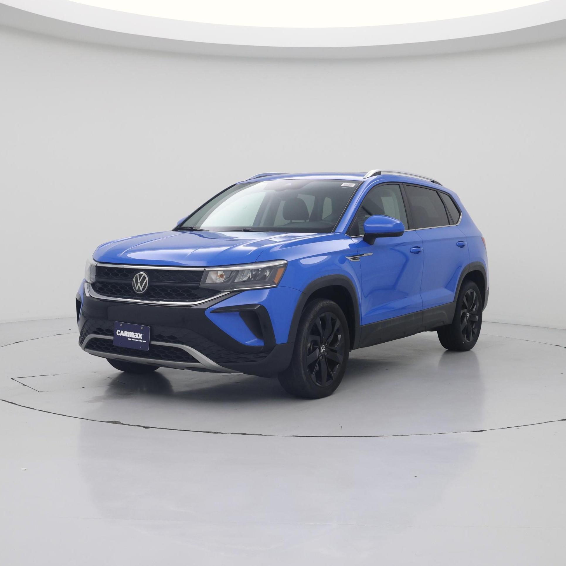Thumbnail: 2023 Volkswagen Taos - 4
