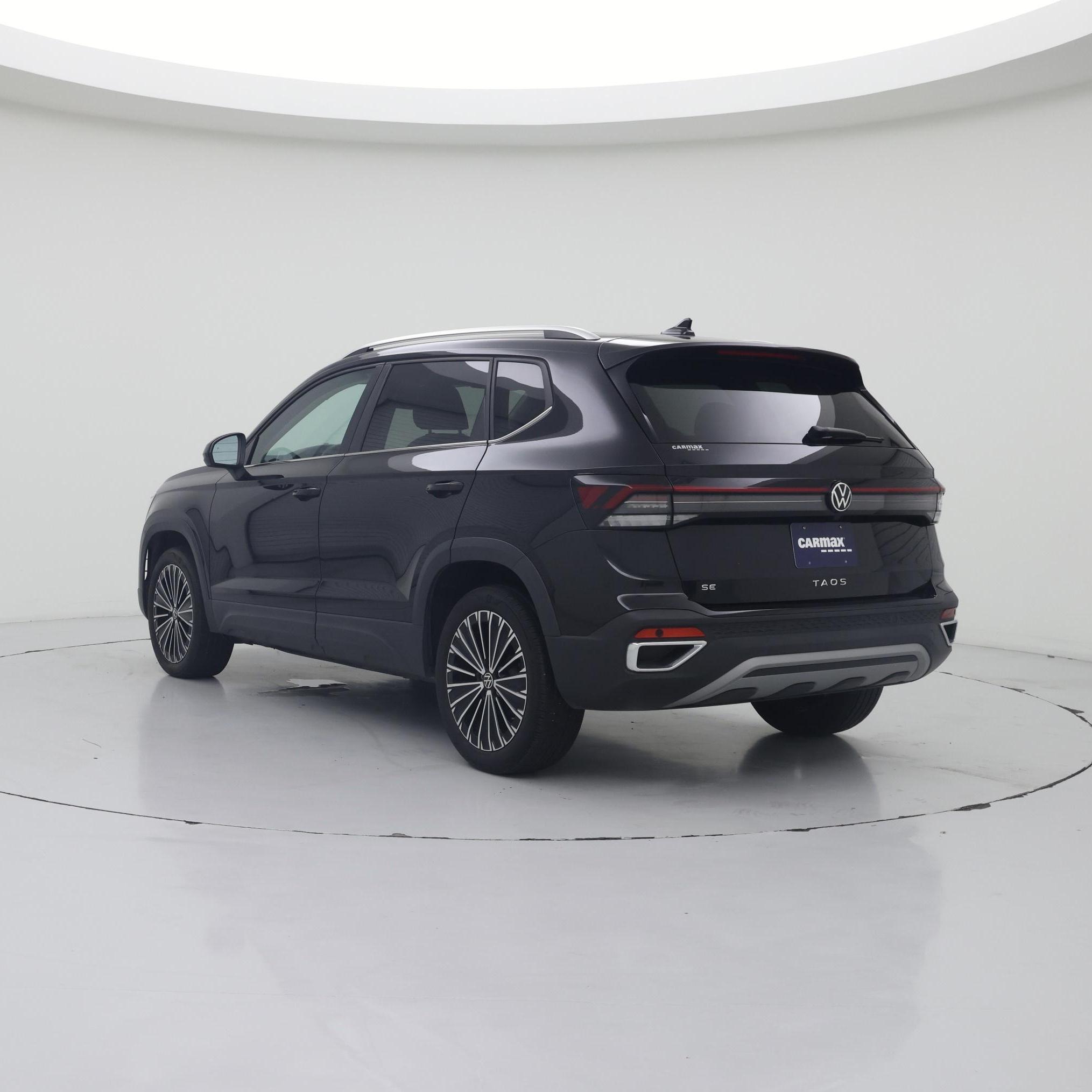 Thumbnail: 2025 Volkswagen Taos - 2