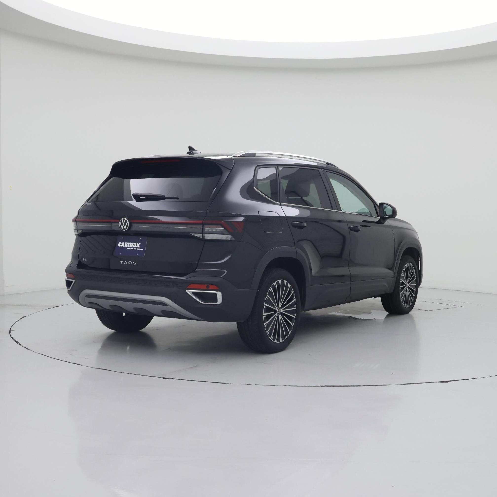 Thumbnail: 2025 Volkswagen Taos - 8