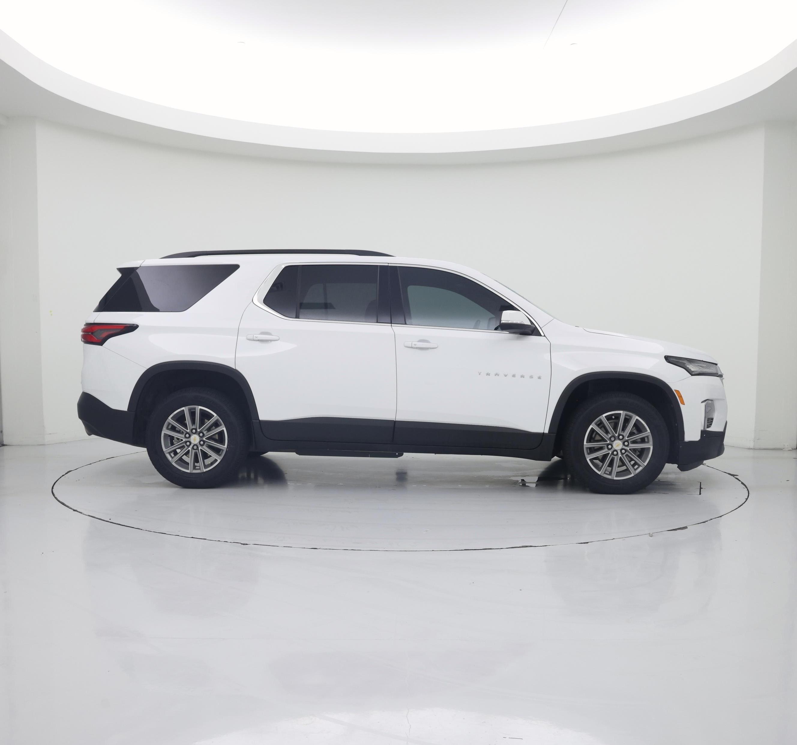 Thumbnail: 2023 Chevrolet Traverse - 7