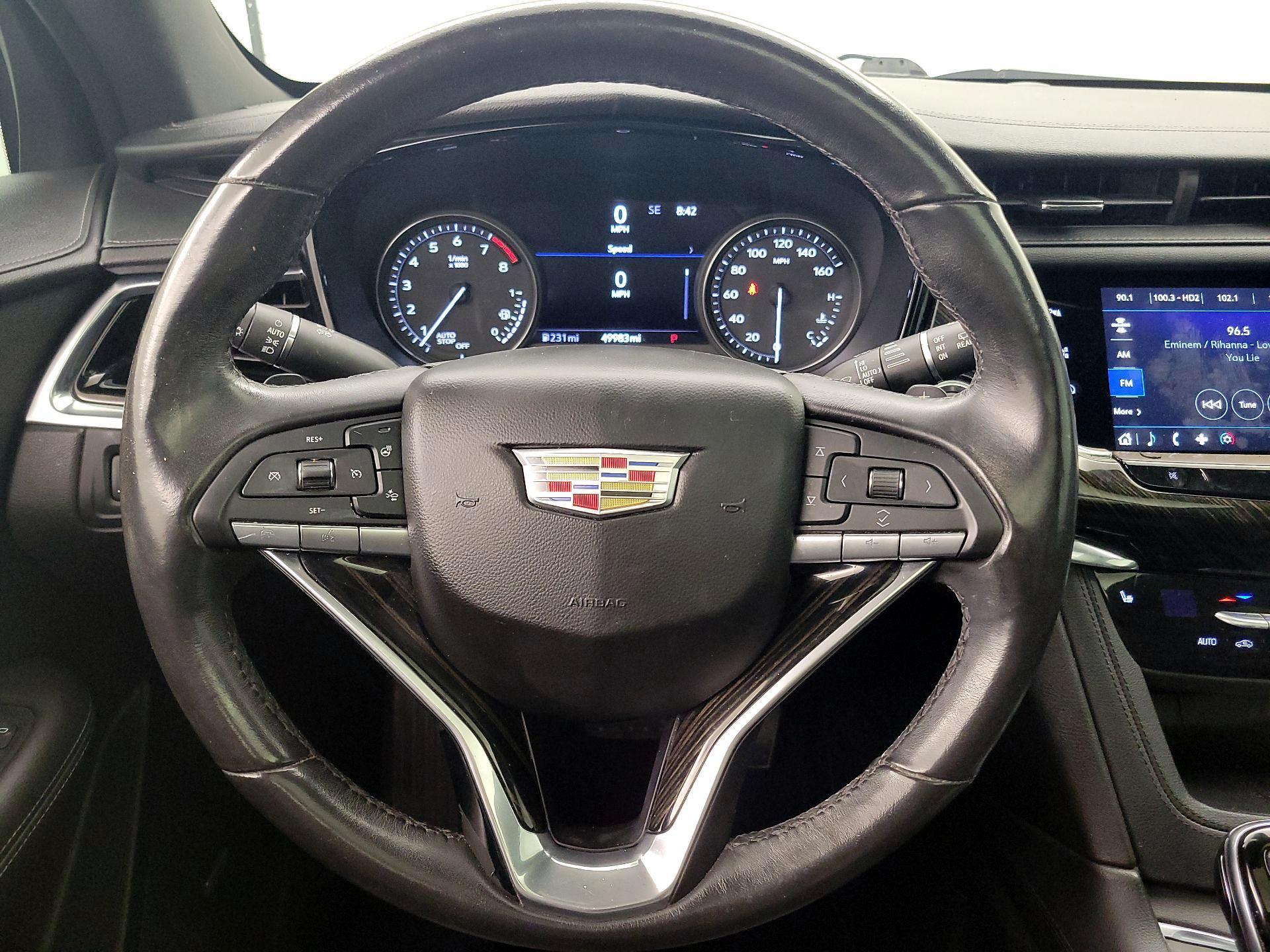 Thumbnail: 2021 Cadillac XT6 - 10