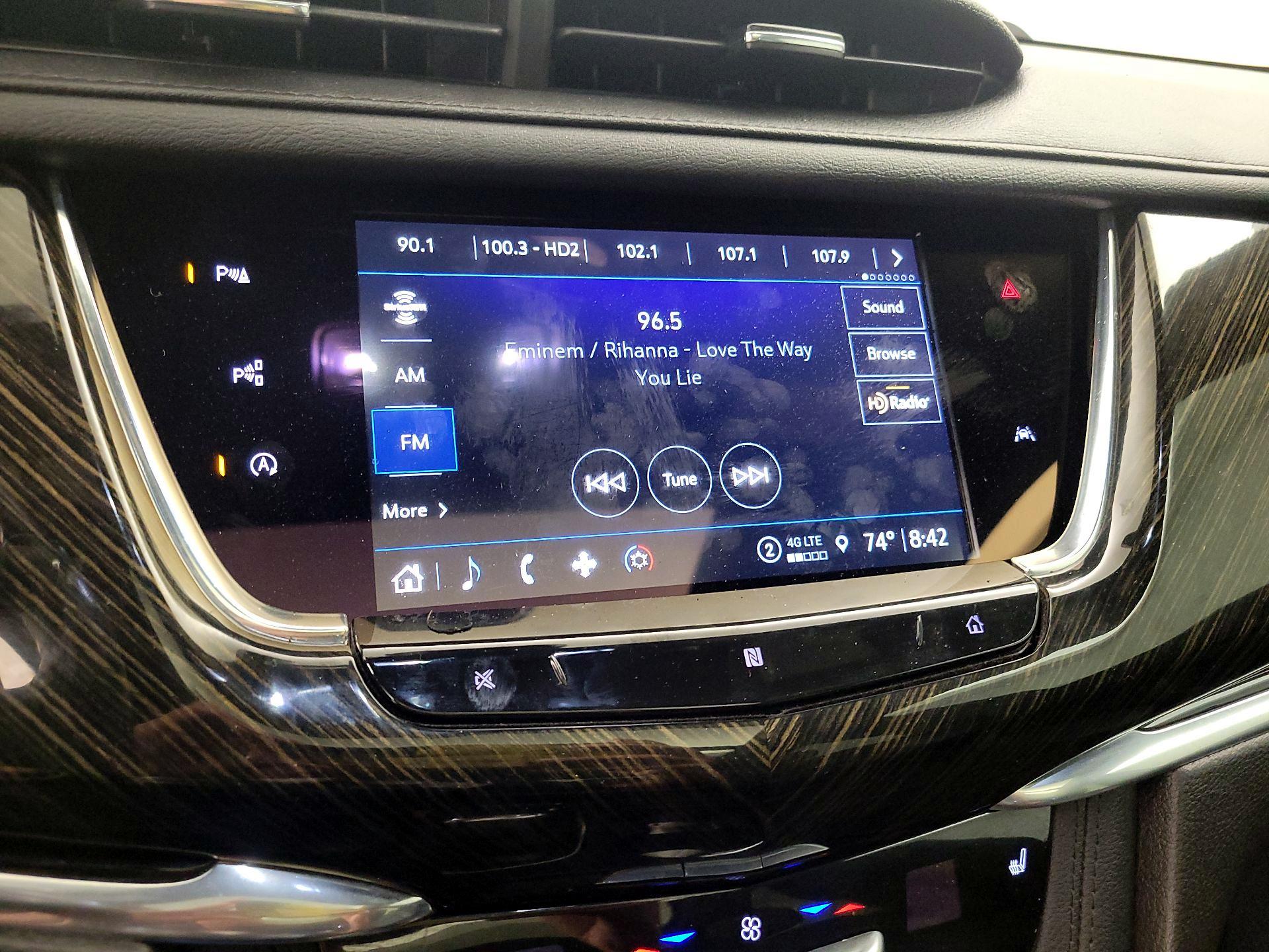 Thumbnail: 2021 Cadillac XT6 - 15