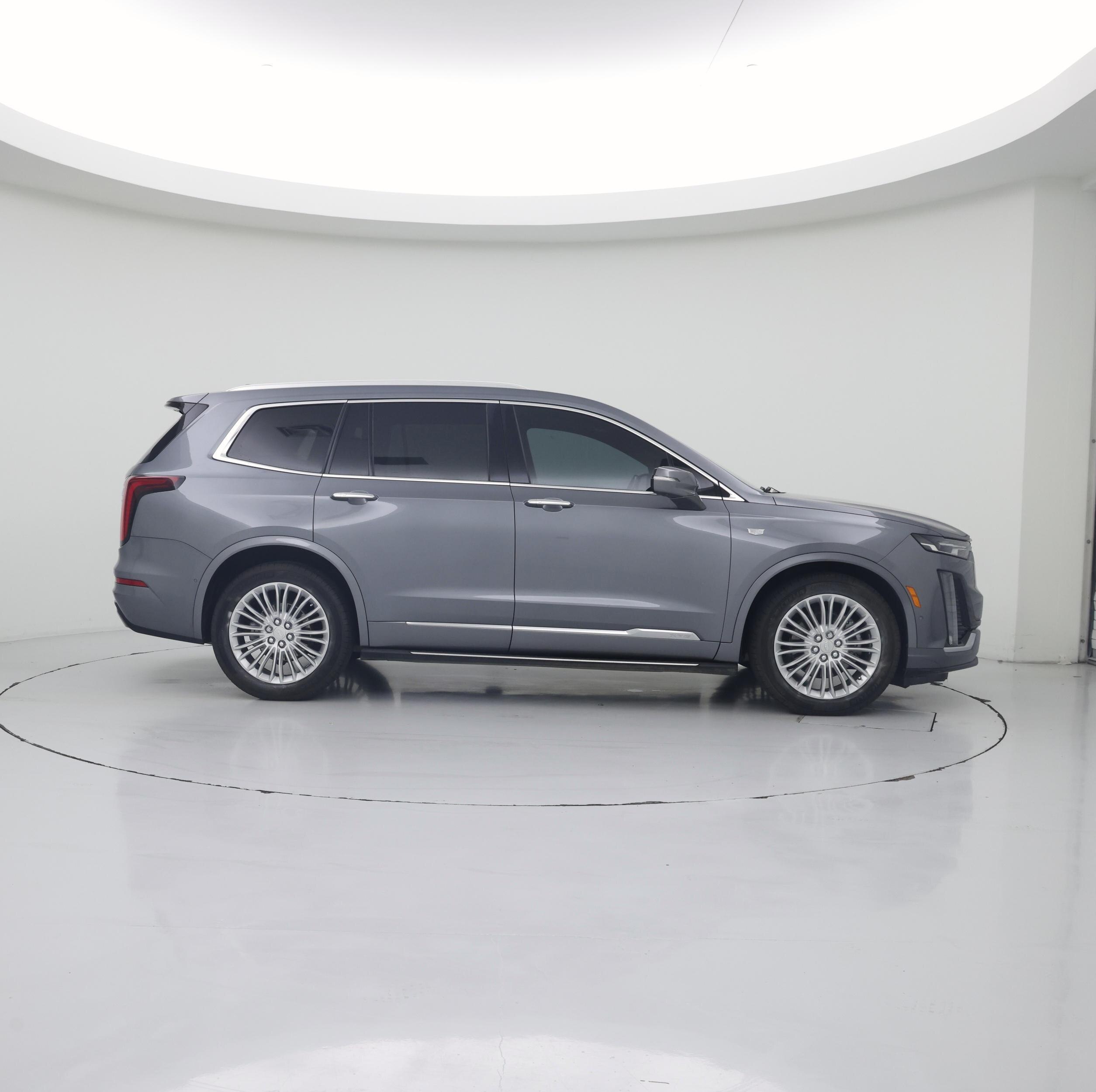 Thumbnail: 2021 Cadillac XT6 - 7