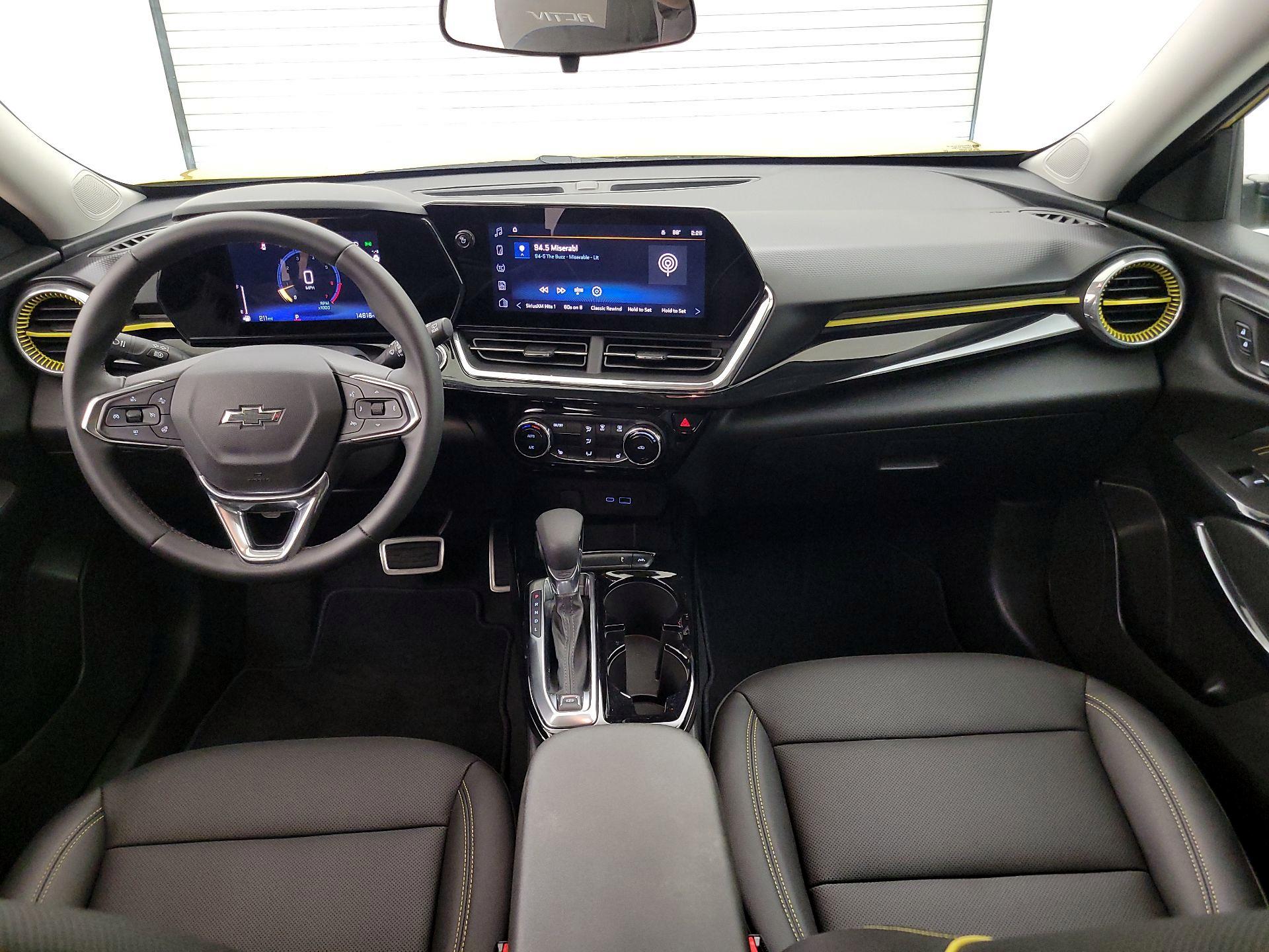 Thumbnail: 2025 Chevrolet Trax - 9
