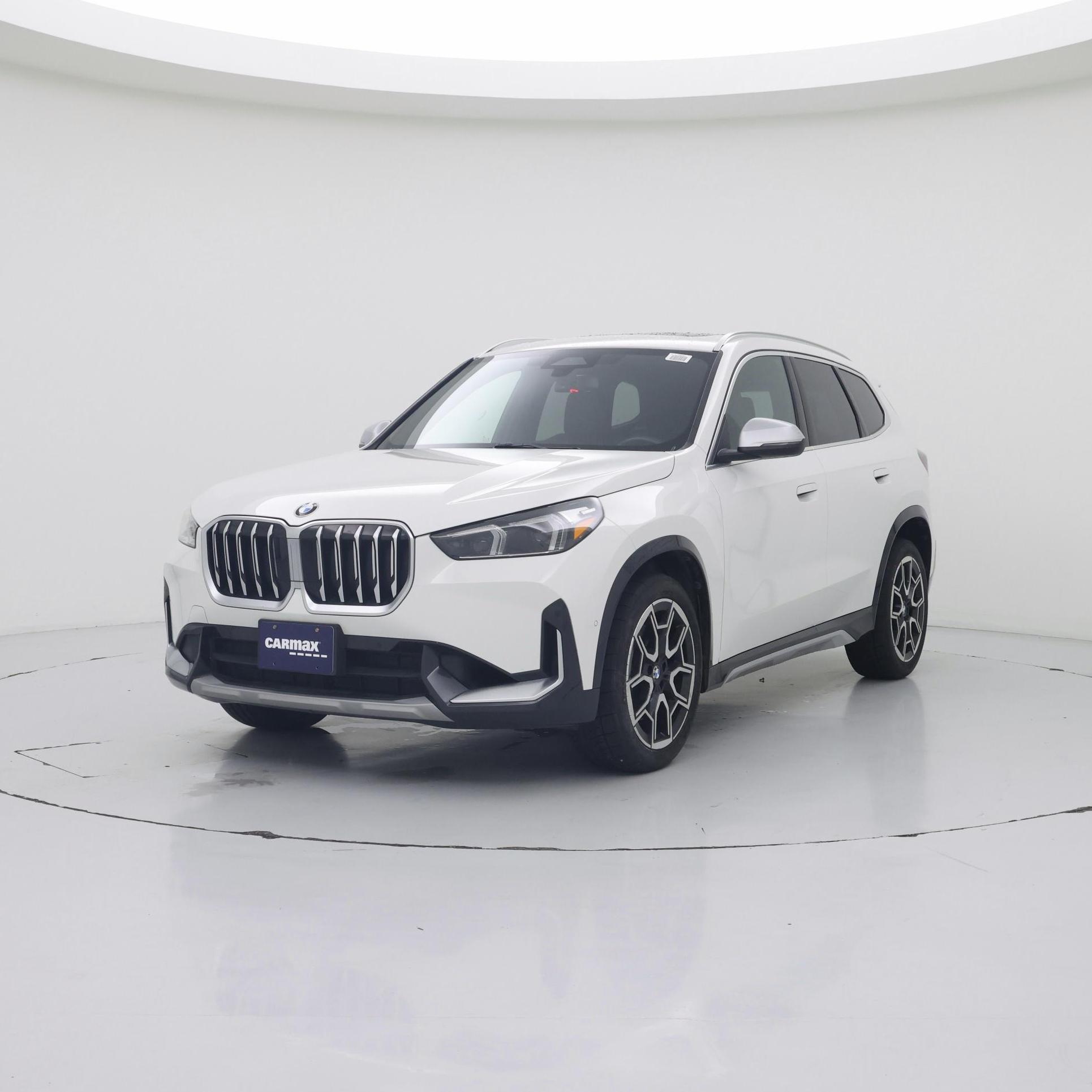 Thumbnail: 2023 BMW X1 - 4