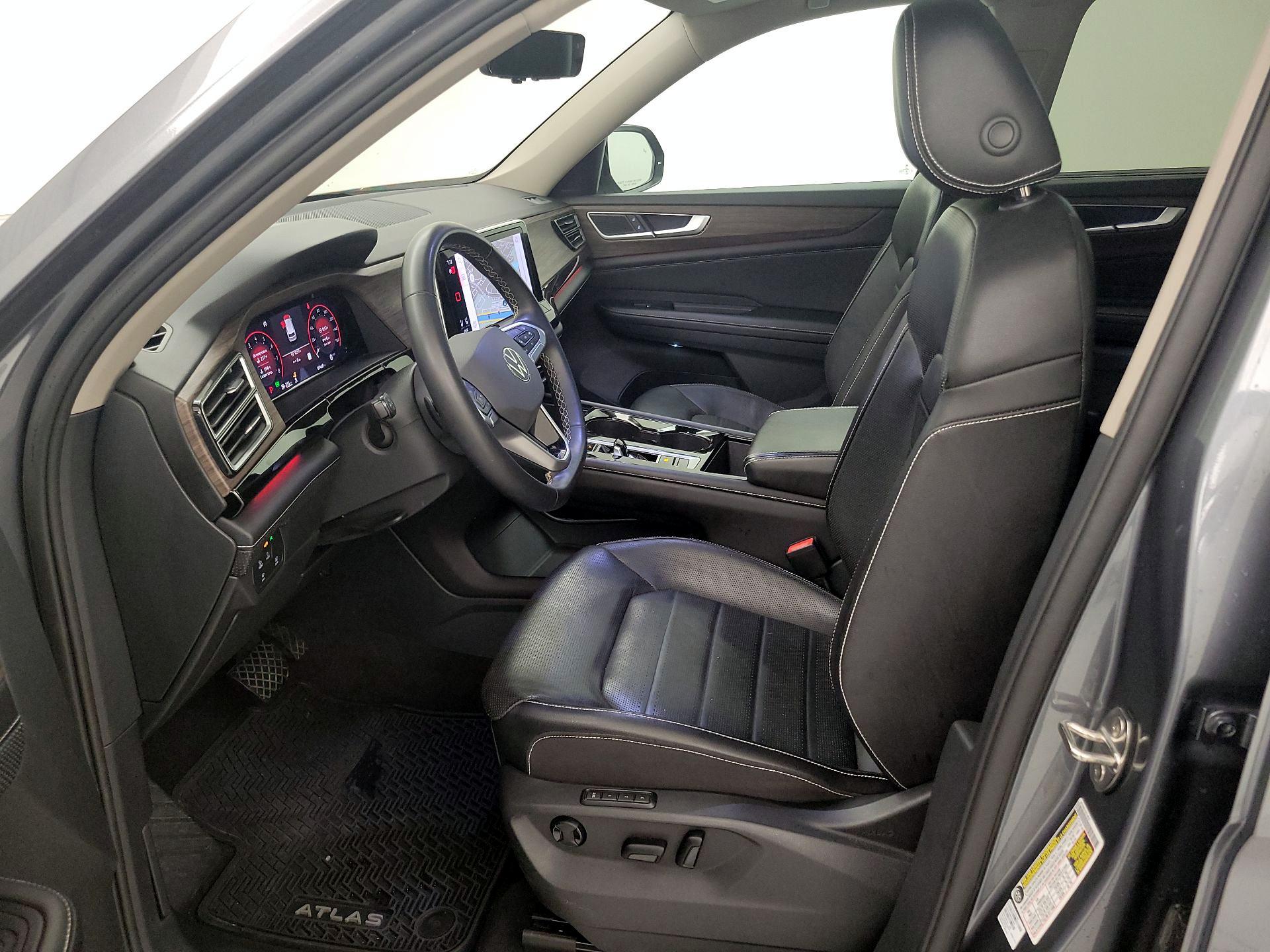 Thumbnail: 2024 Volkswagen Atlas - 11