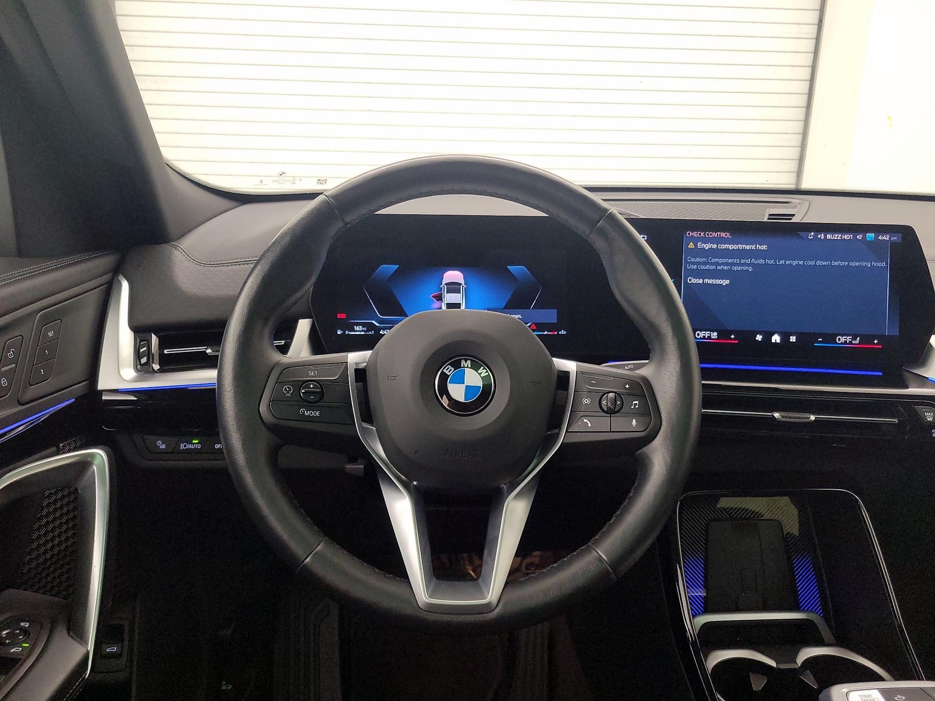 Thumbnail: 2025 BMW X2 - 10