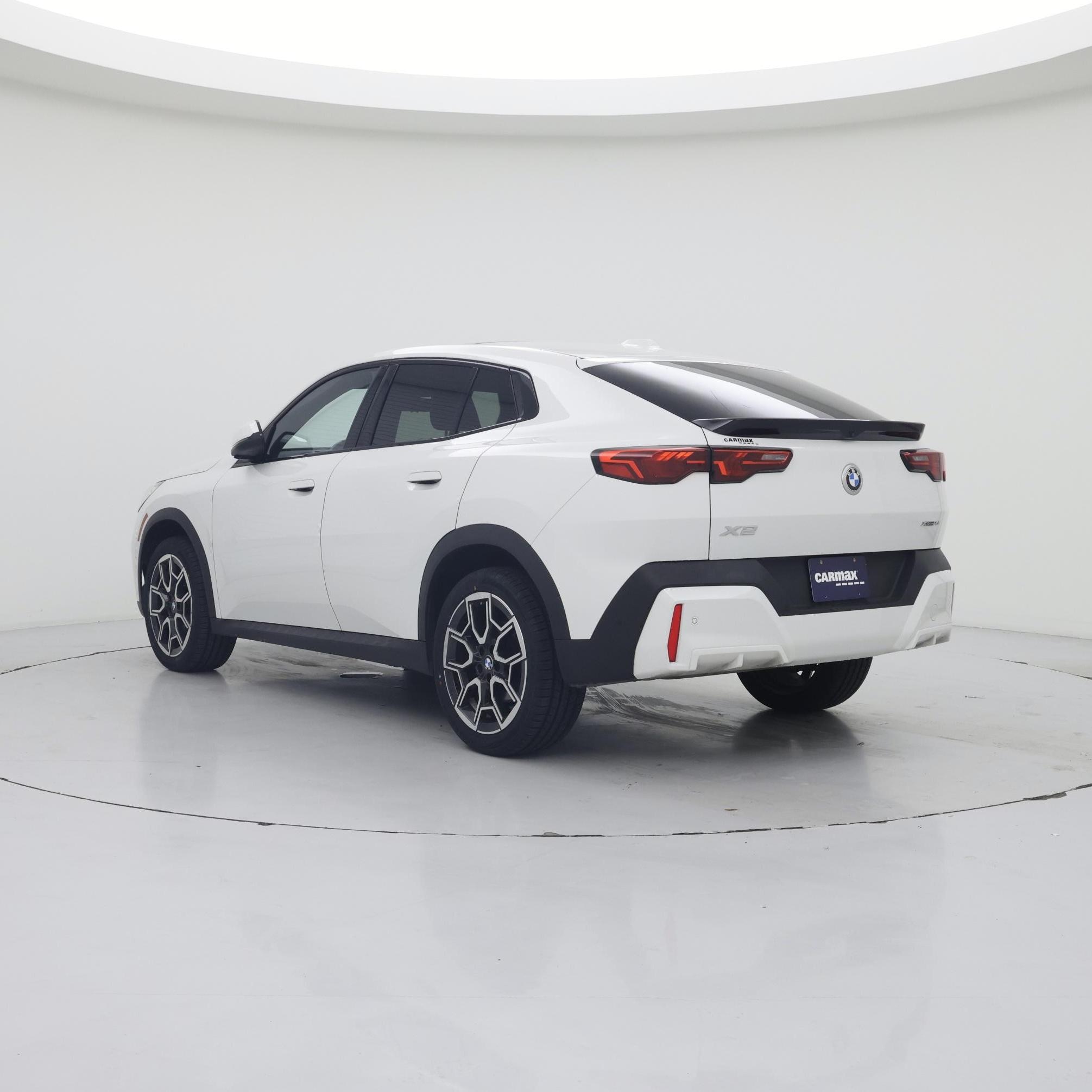 Thumbnail: 2025 BMW X2 - 2