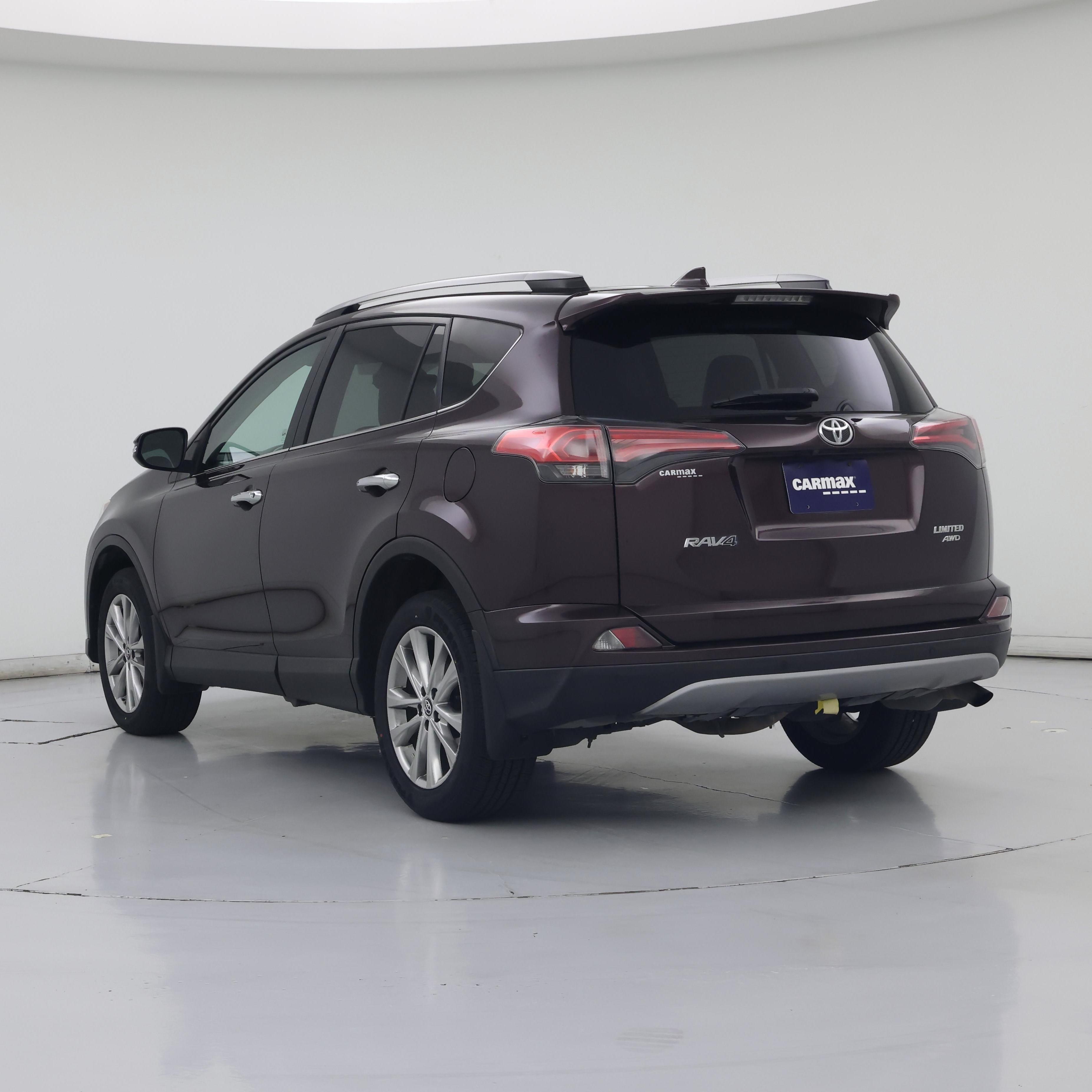 Thumbnail: 2017 Toyota RAV4 - 2