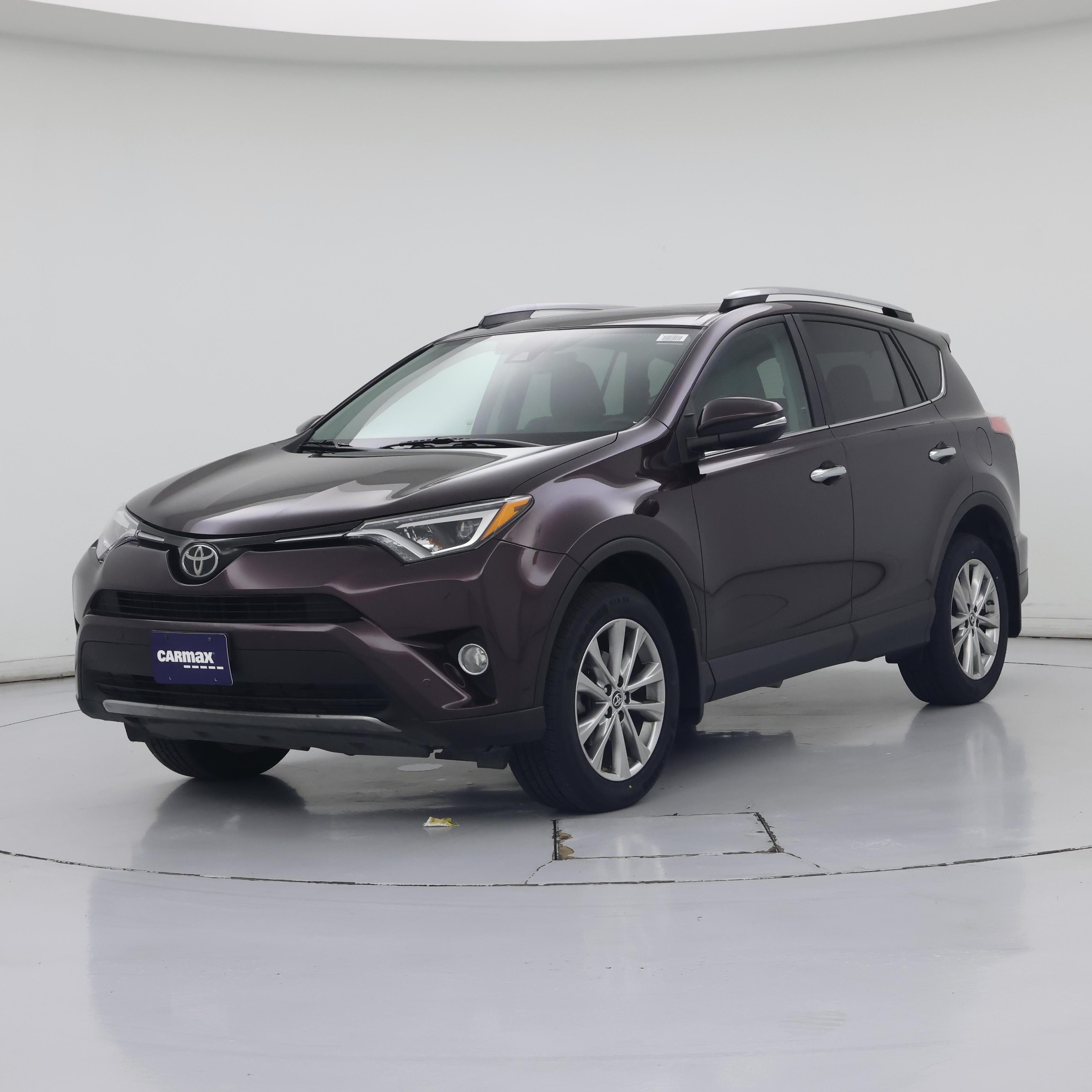 Thumbnail: 2017 Toyota RAV4 - 4