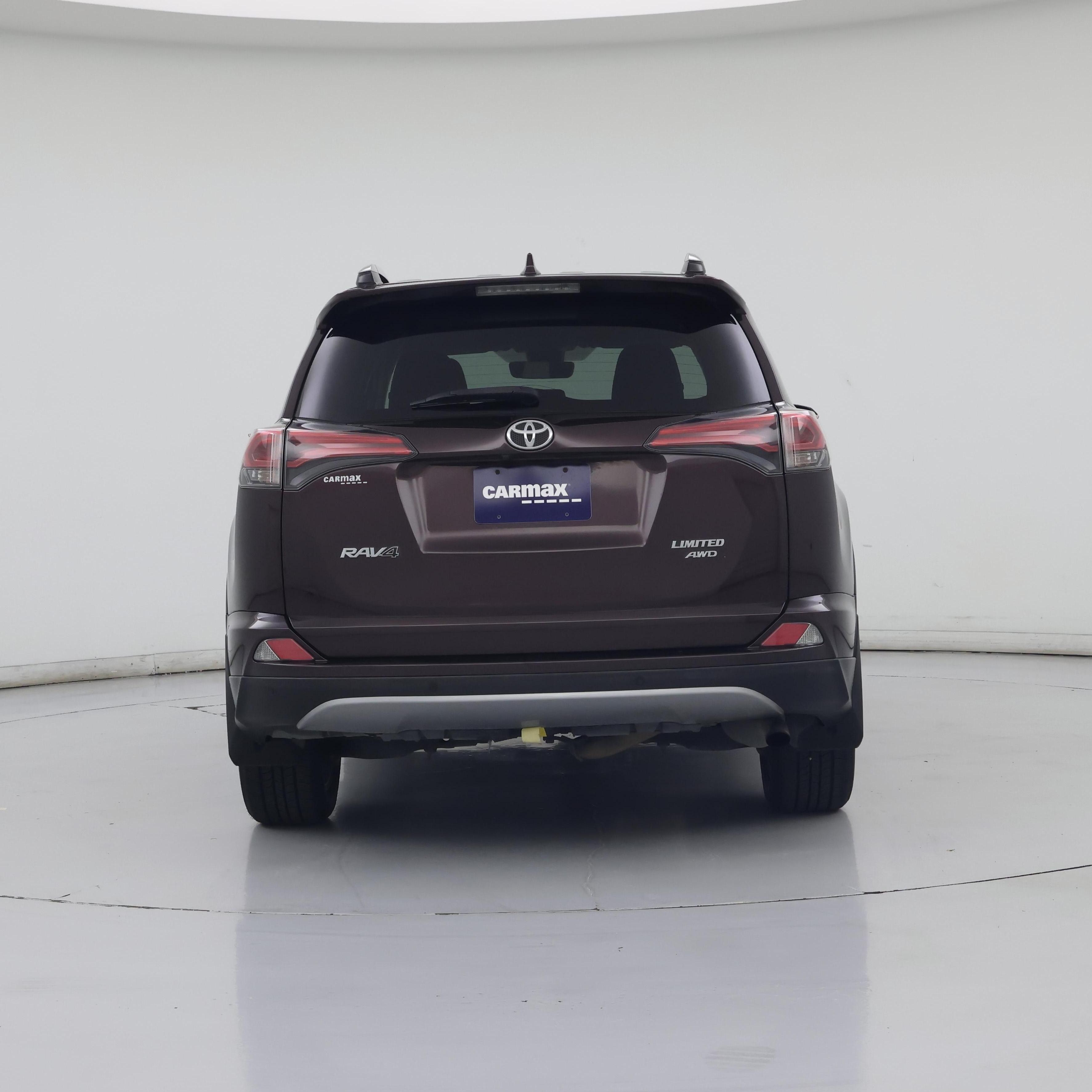 Thumbnail: 2017 Toyota RAV4 - 6